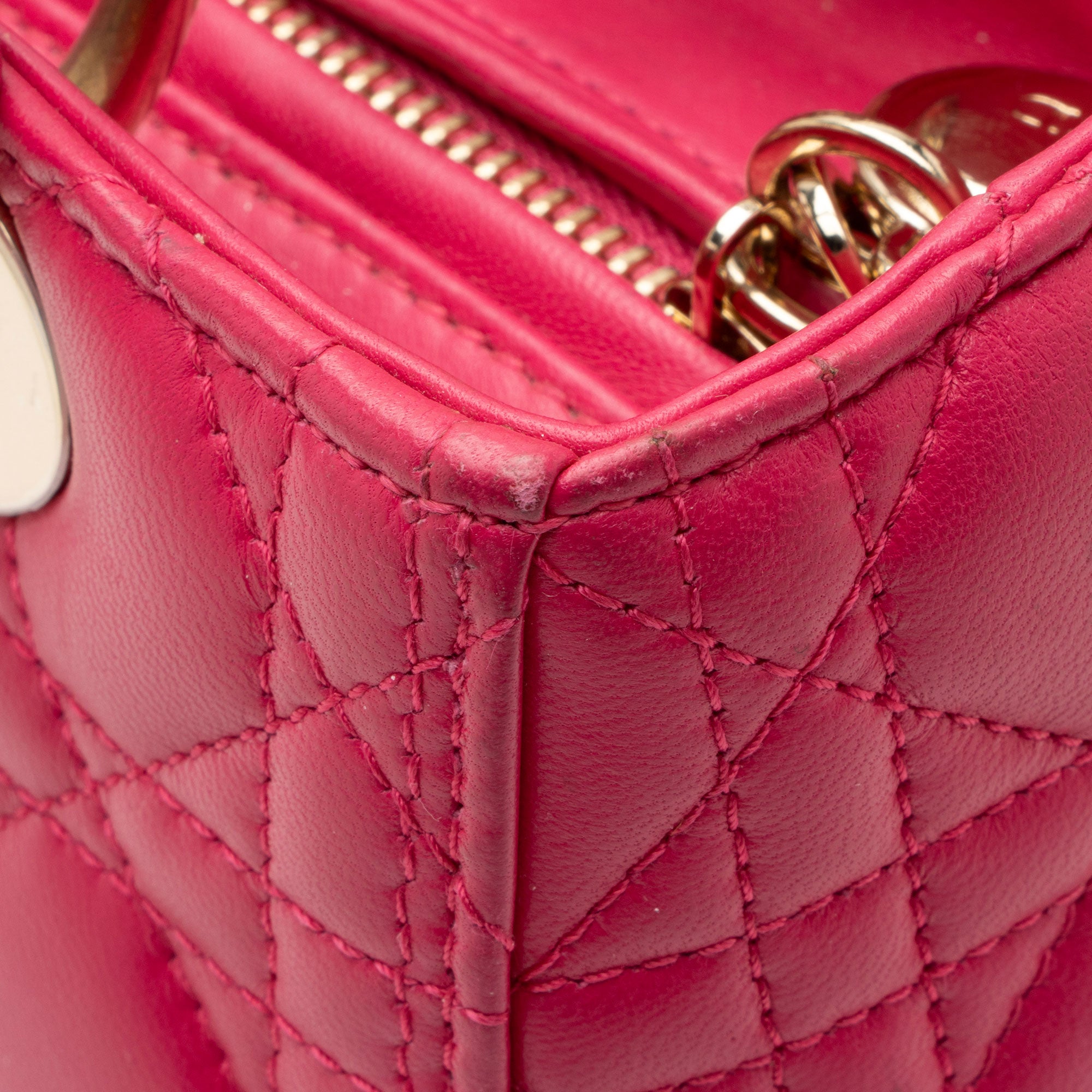 Dior Lambskin Lady Dior Medium Tote (SHF-i1fx7x)