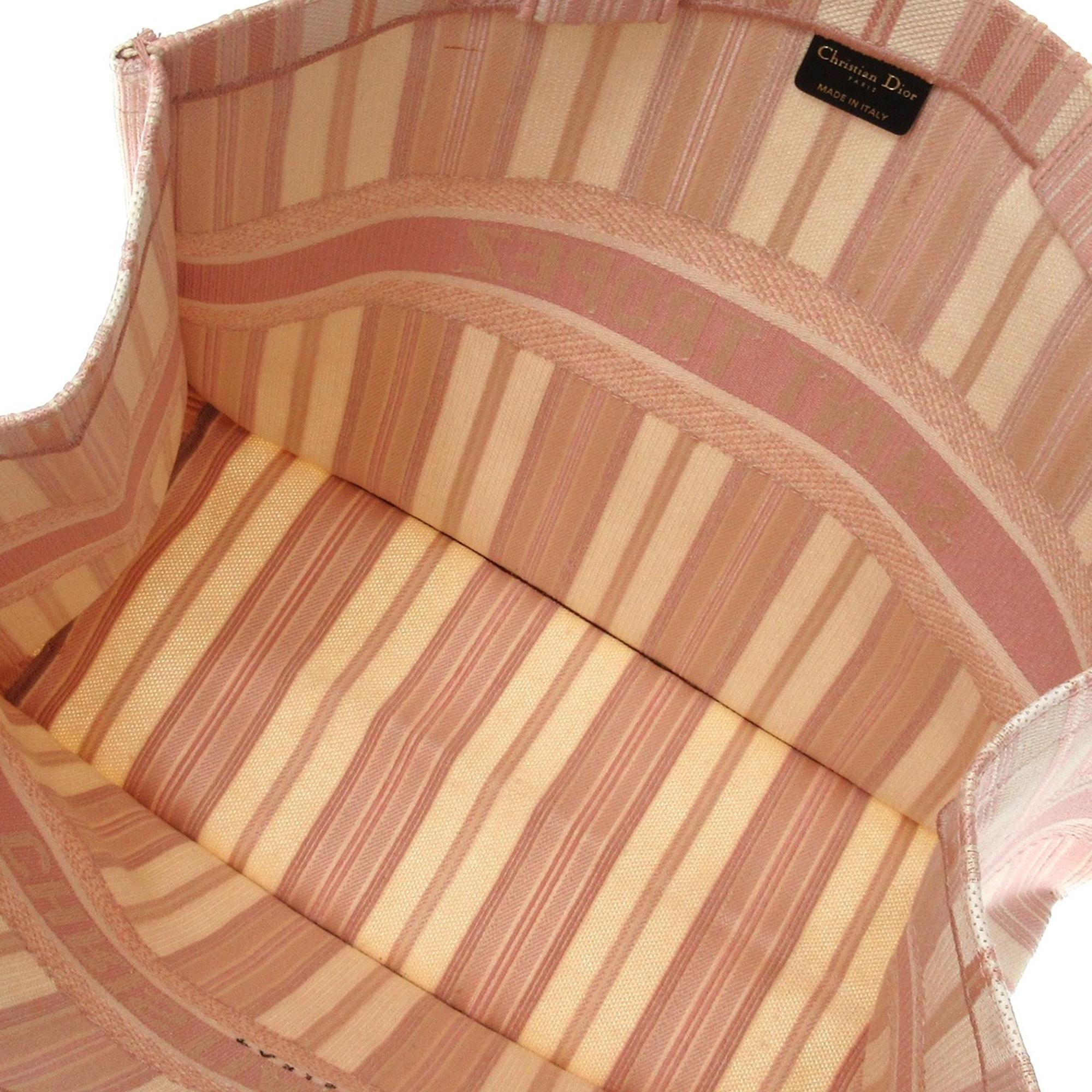 Dior Large Dioriviera Saint Tropez Book Tote (SHG-koyMQq)