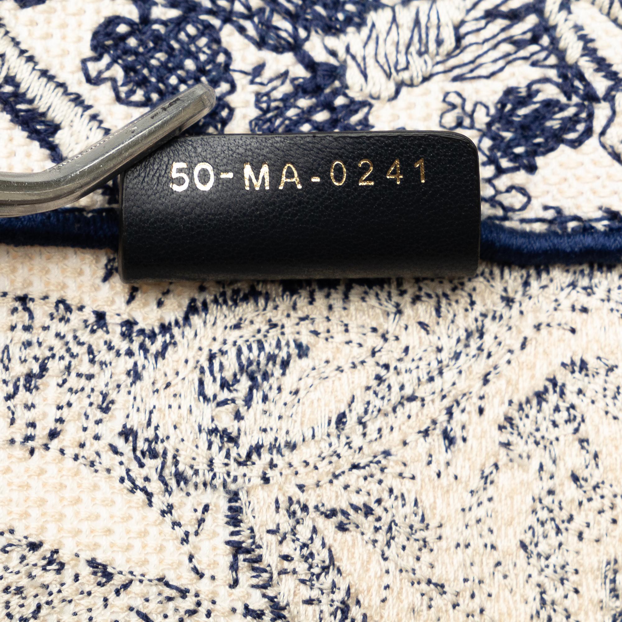 Dior Large Toile De Jouy Book Tote (SHG-zBob0t)