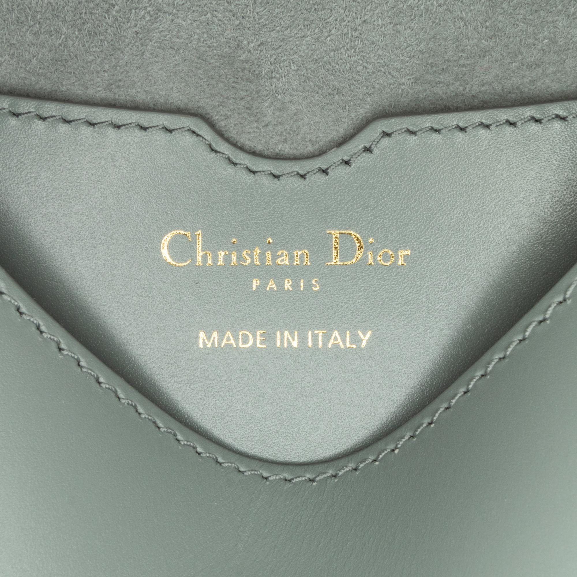 Dior Medium Bobby Crossbody Bag (SHG-ZHEGdX)