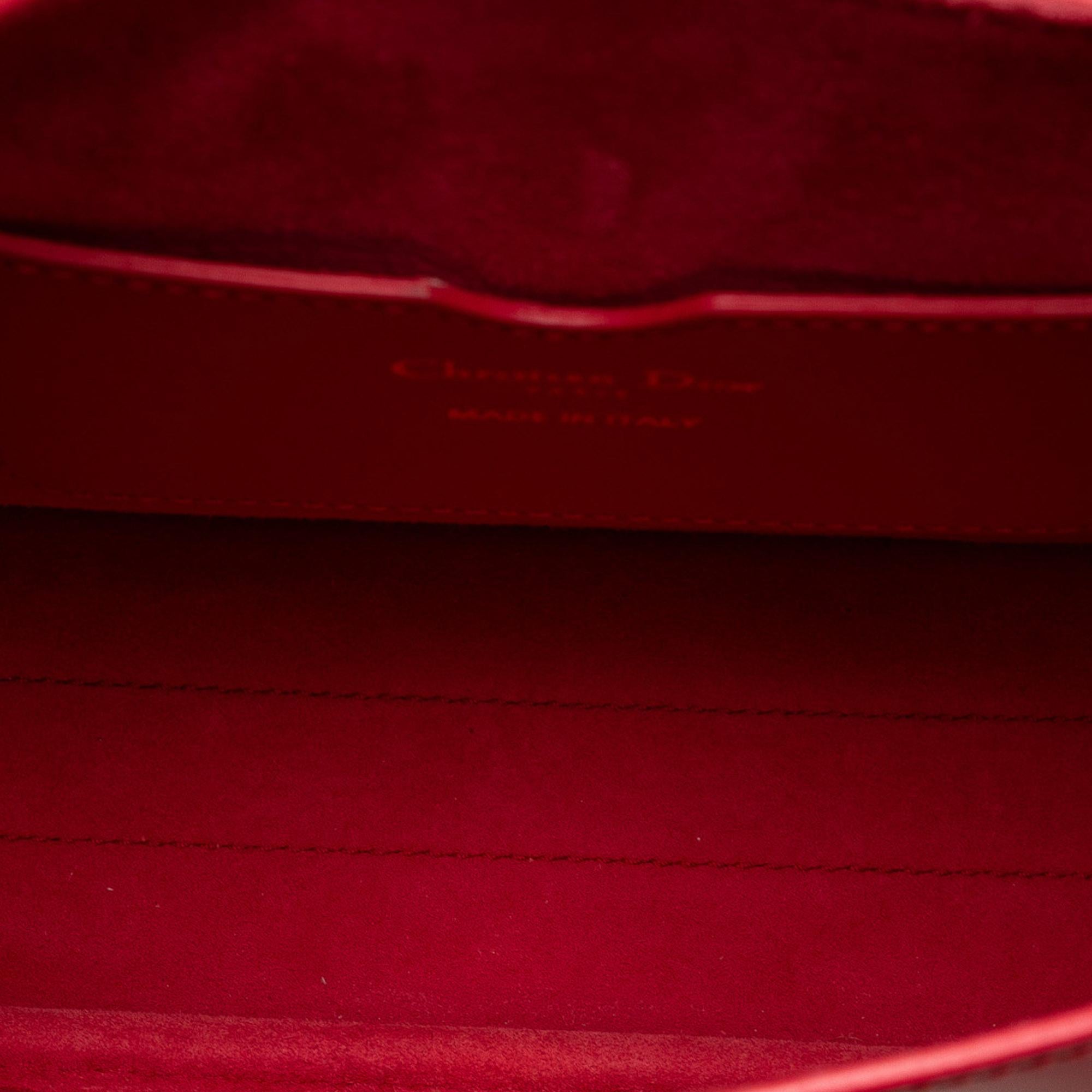 Dior Medium Bobby Crossbody Bag (SHG-gmW4d1)