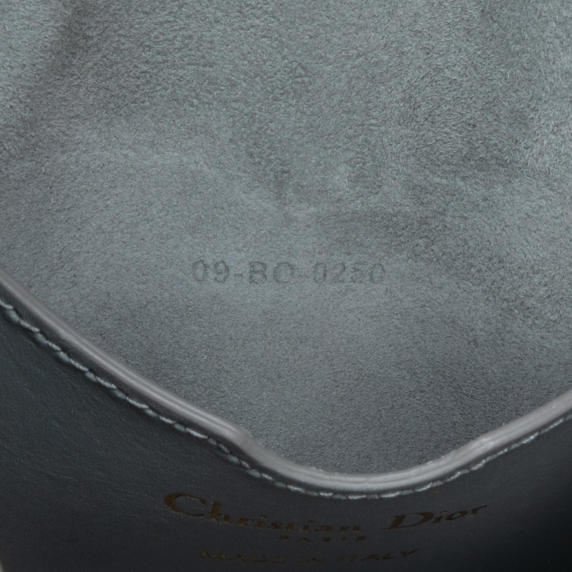 Dior Medium Bobby Crossbody Bag (SHG-dF3Mn5)