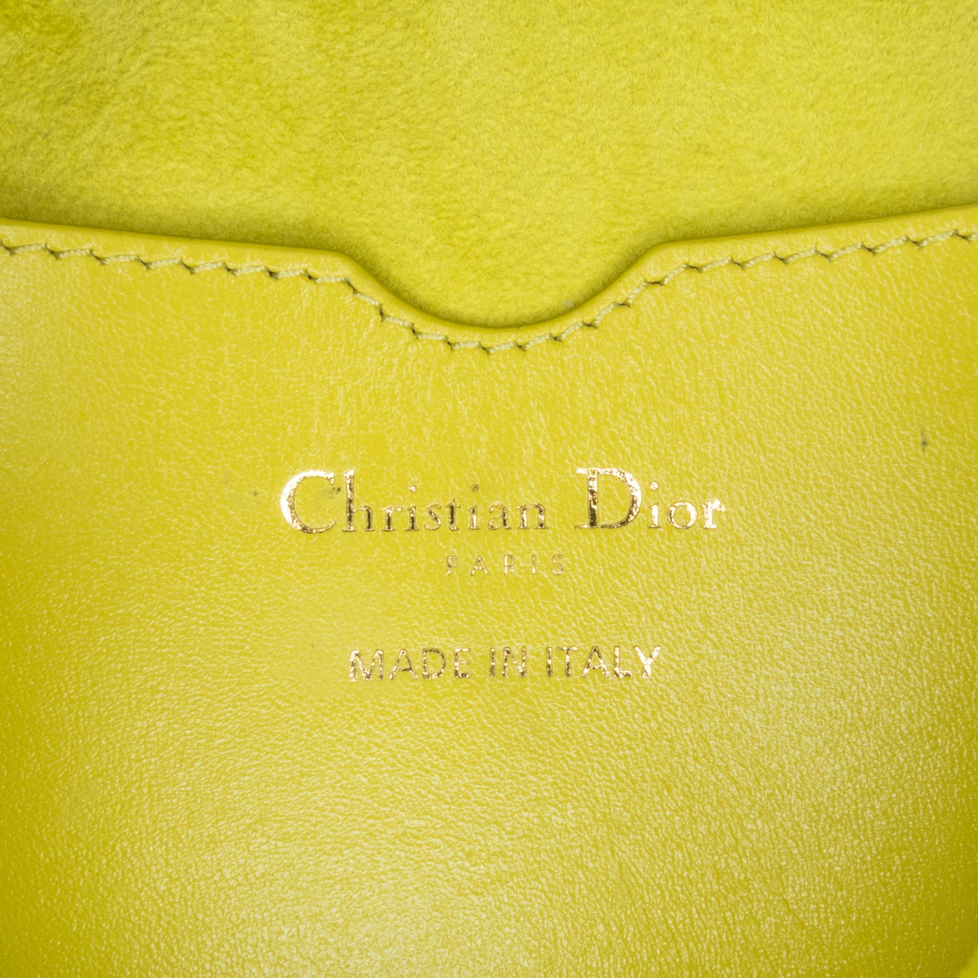 Dior Medium Bobby Crossbody (SHG-cXXugj)