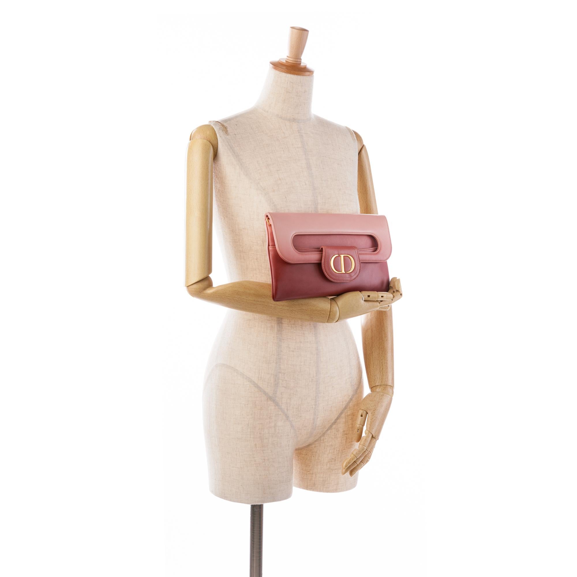 Dior Medium DiorDouble Bag (SHG-NJ568z)
