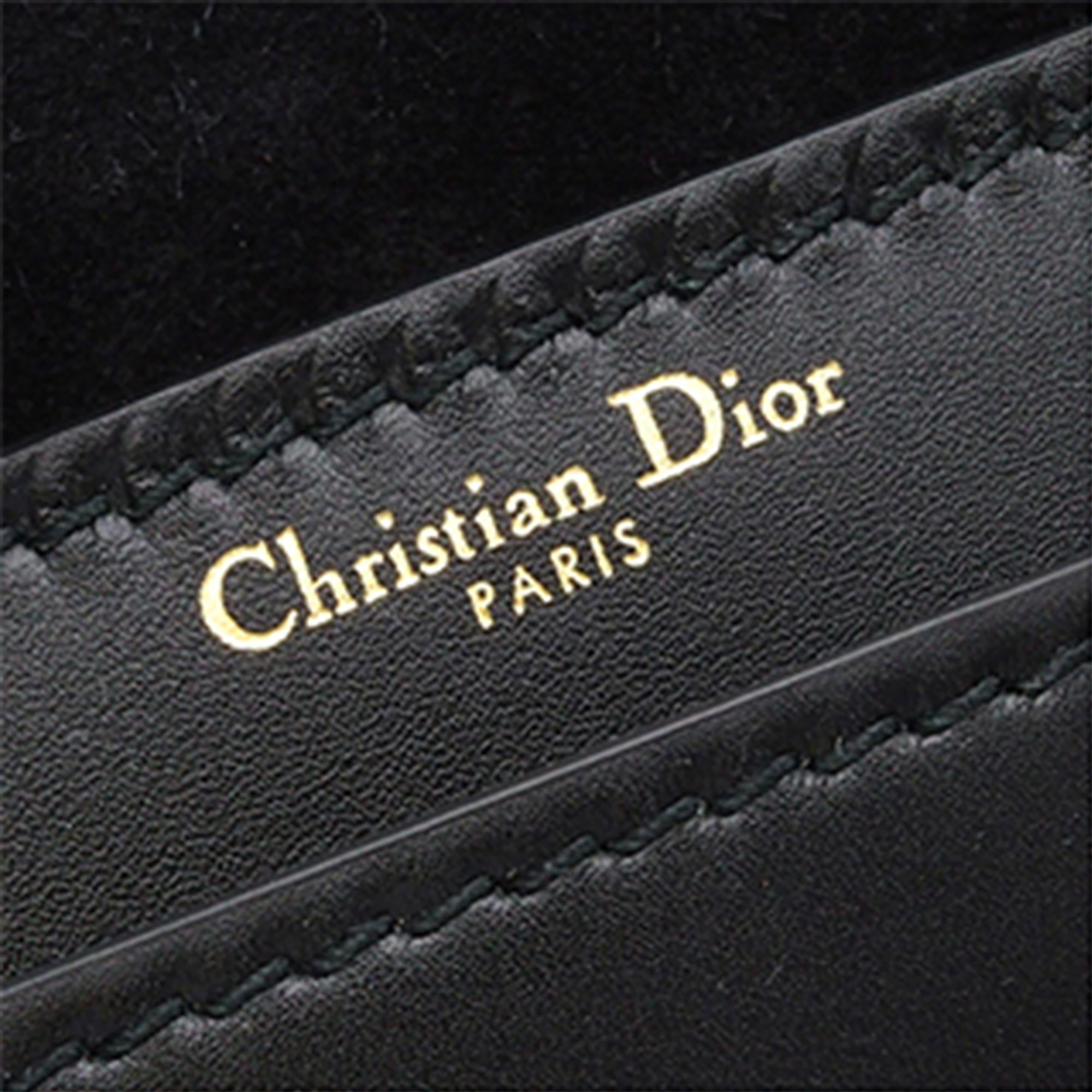 Dior Medium JAdior Chain Bag (SHG-snFI78)