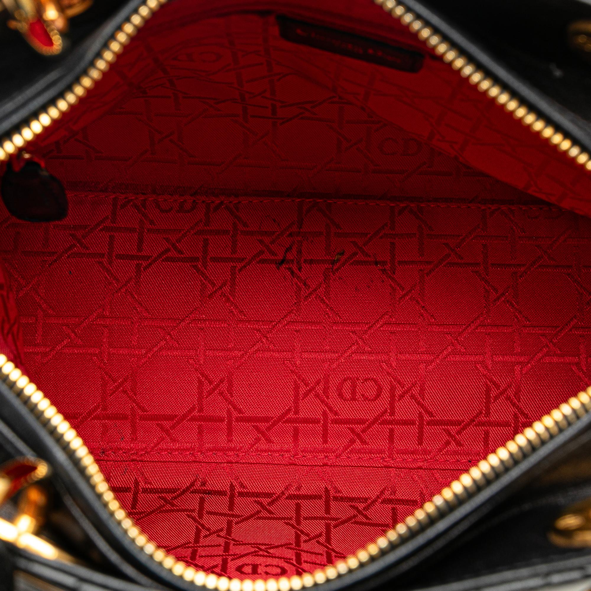 Dior Medium Lambskin Cannage Lady Dior (SHG-gb8wvx)