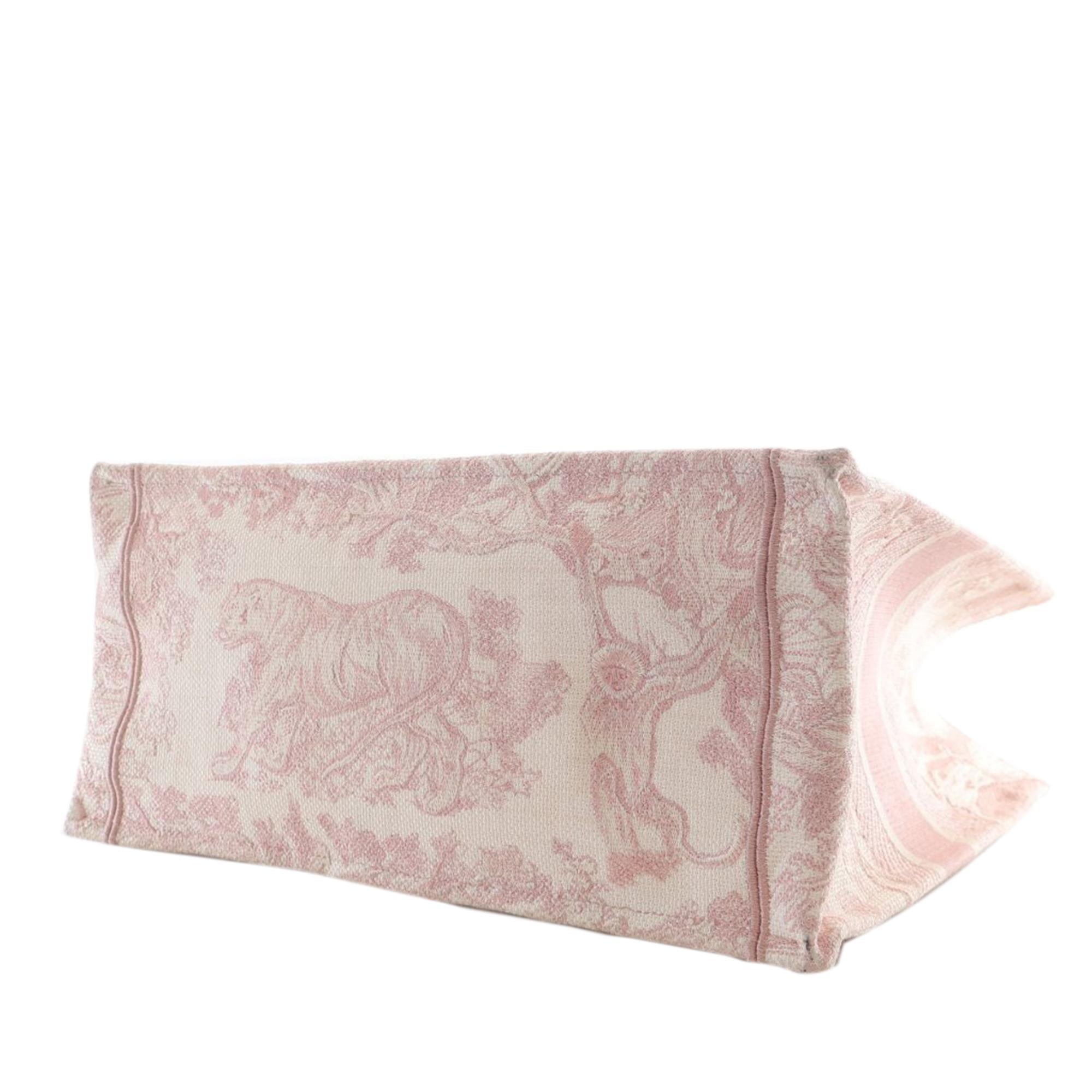 Dior Medium Toile de Jouy Book Tote (SHG-7ibGMm)