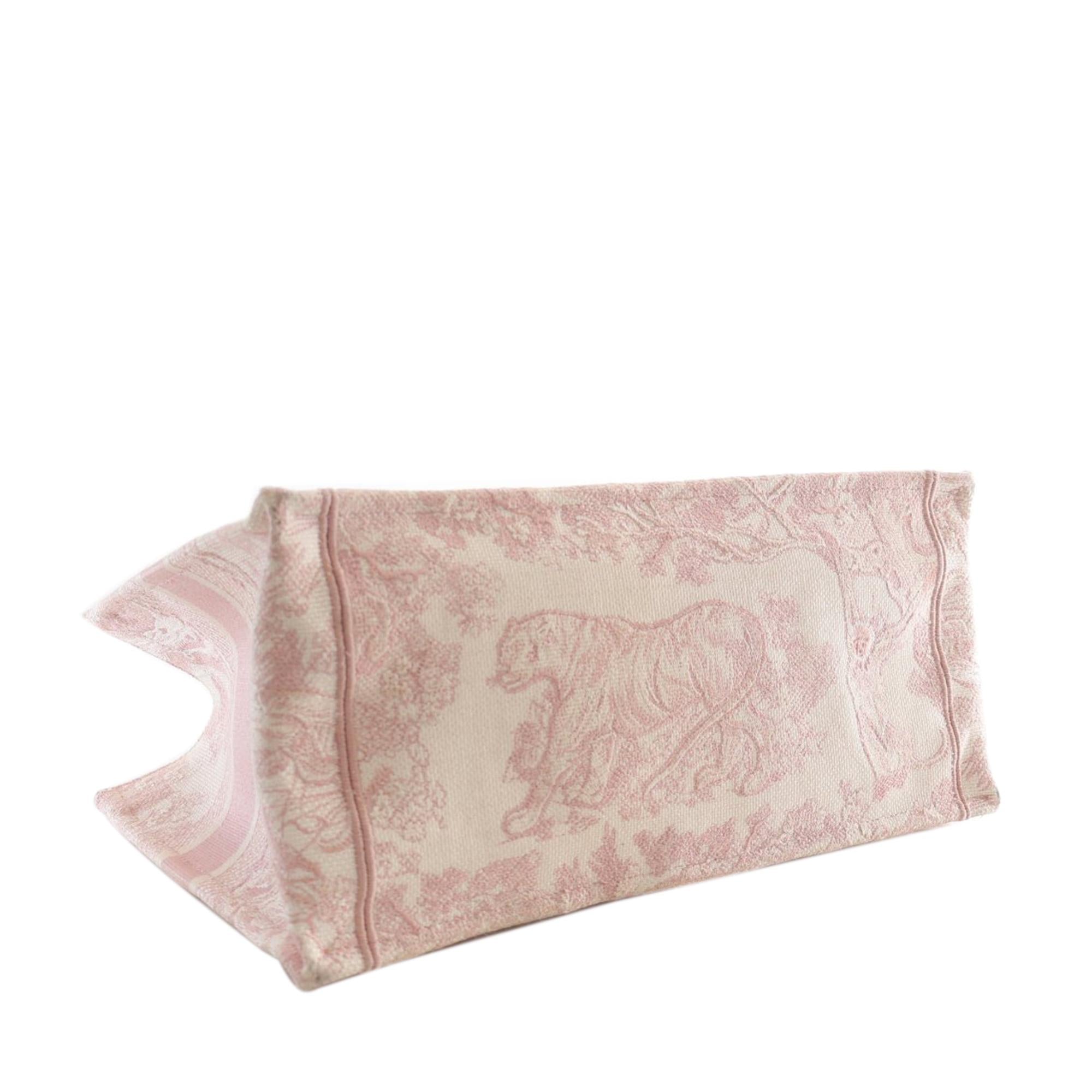 Dior Medium Toile de Jouy Book Tote (SHG-7ibGMm)