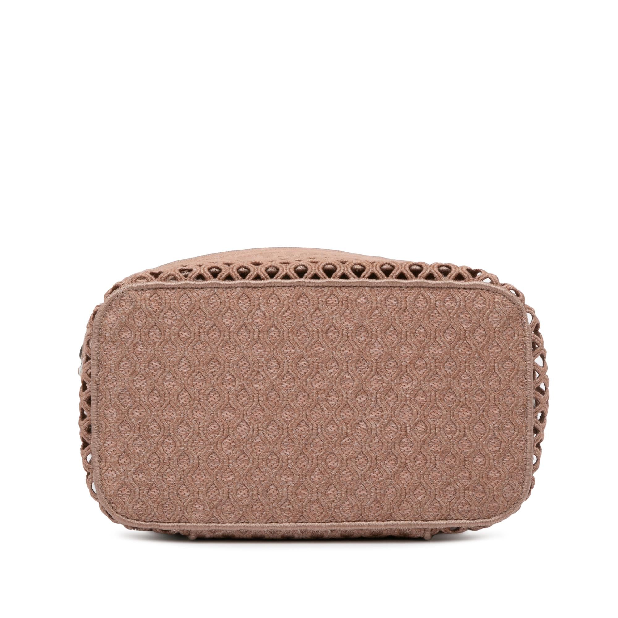 Dior Mesh Embroidered Diortravel Vanity Case (SHG-ZIb5i9)