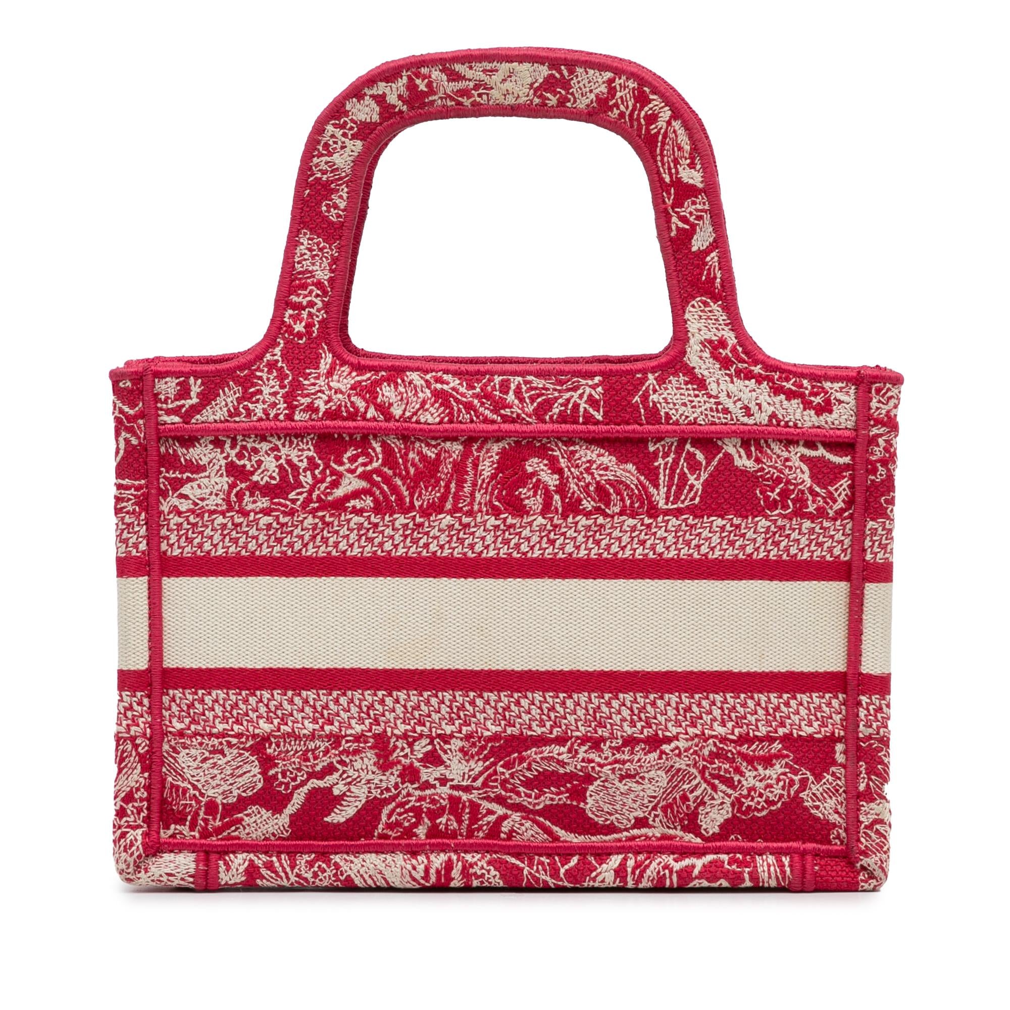 Dior Mini Embroidered Book Tote (SHG-PkGOnT)