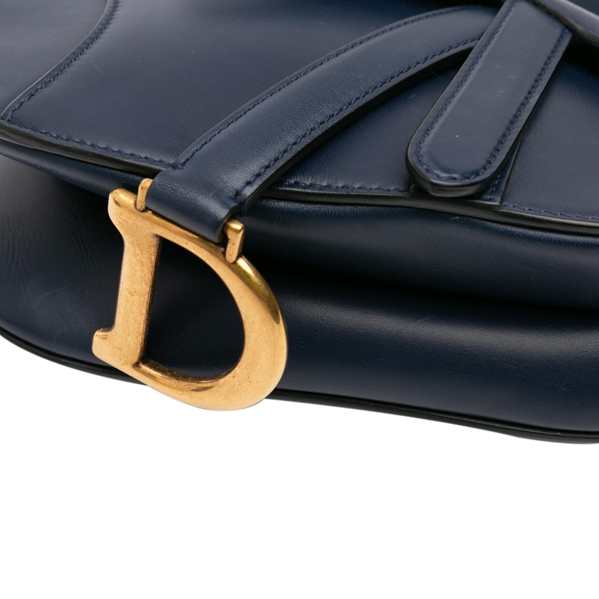 Dior Mini Leather Saddle Bag (SHG-79ZKLZ)