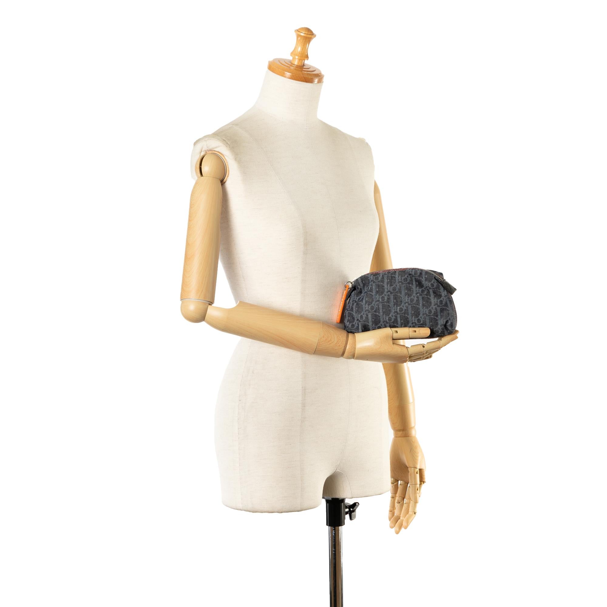 Dior Oblique Denim Flight Cosmetic Pouch (SHG-fnmNRW)