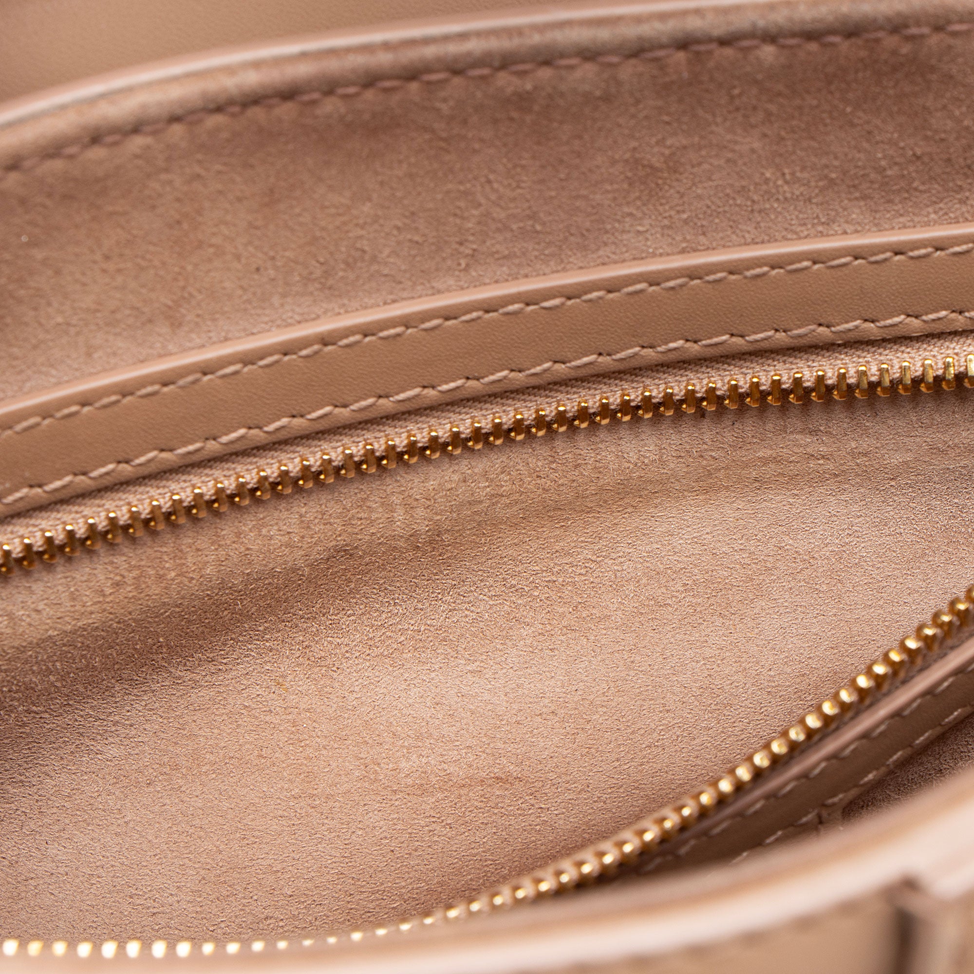 Dior Ultramatte Calfskin Saddle Bag (SHF-LXNddA)