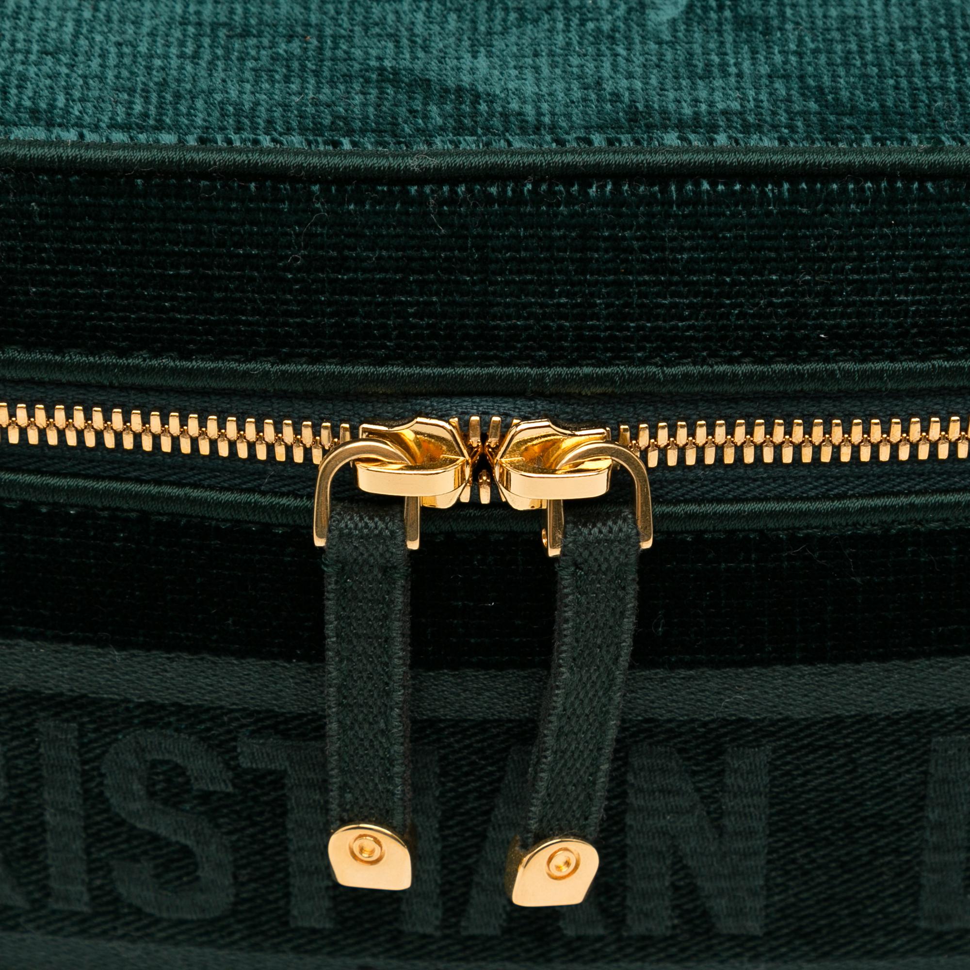 Dior Velvet Cannage Vanity Bag (SHG-S4ERmE)