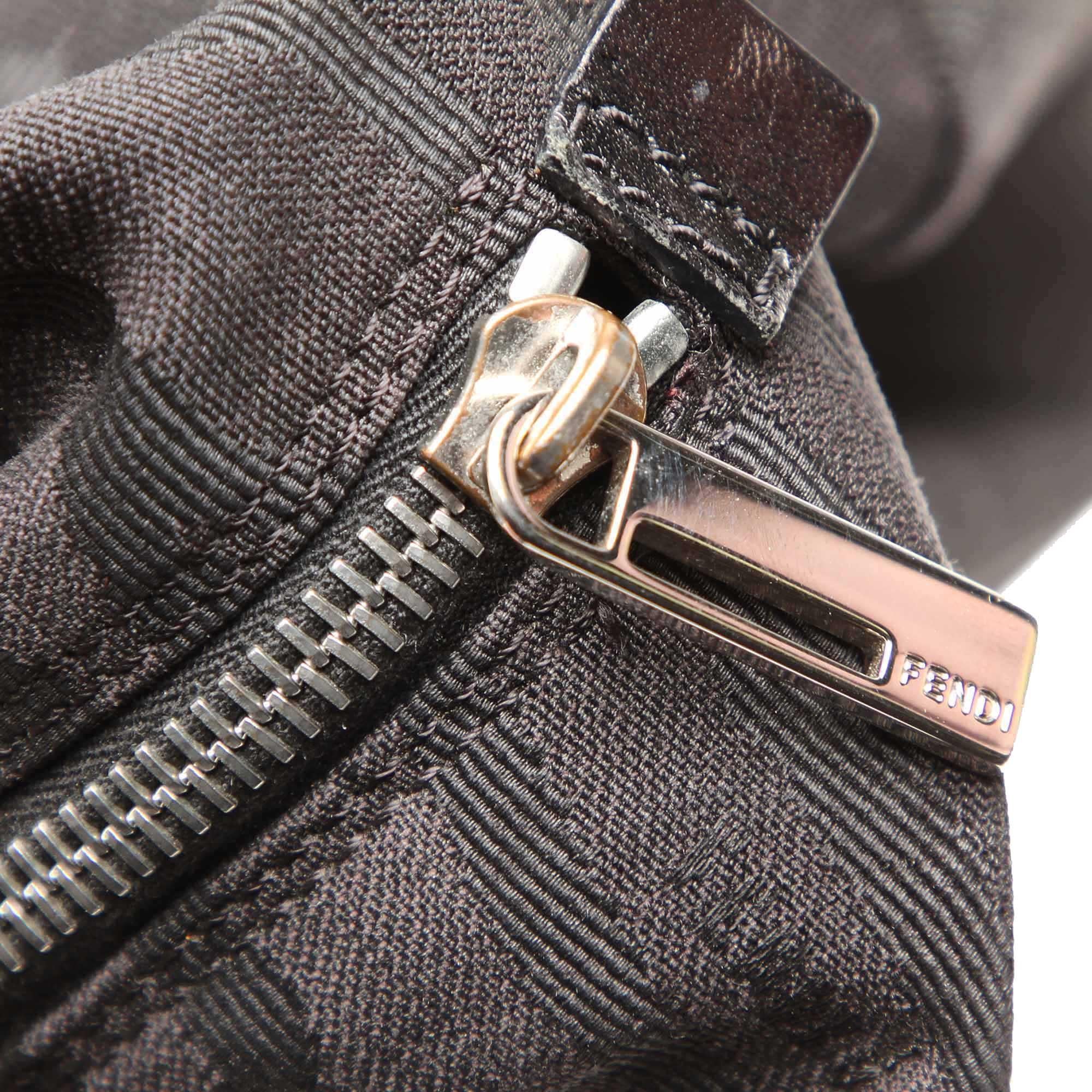 Fendi Canvas Handbag (SHG-31708)