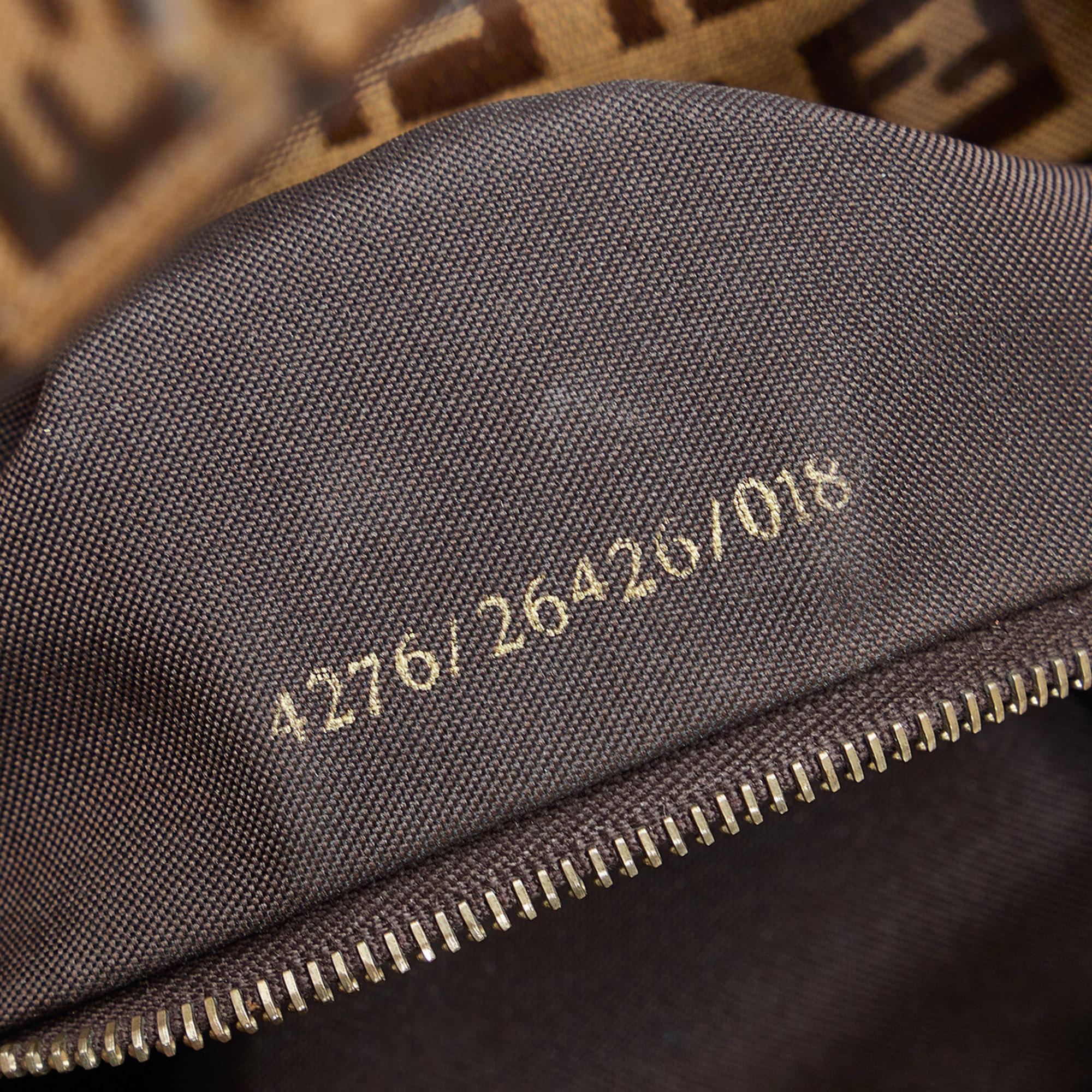 Fendi Crystal Zucchino Flap Baguette (SHG-MKFmEx)