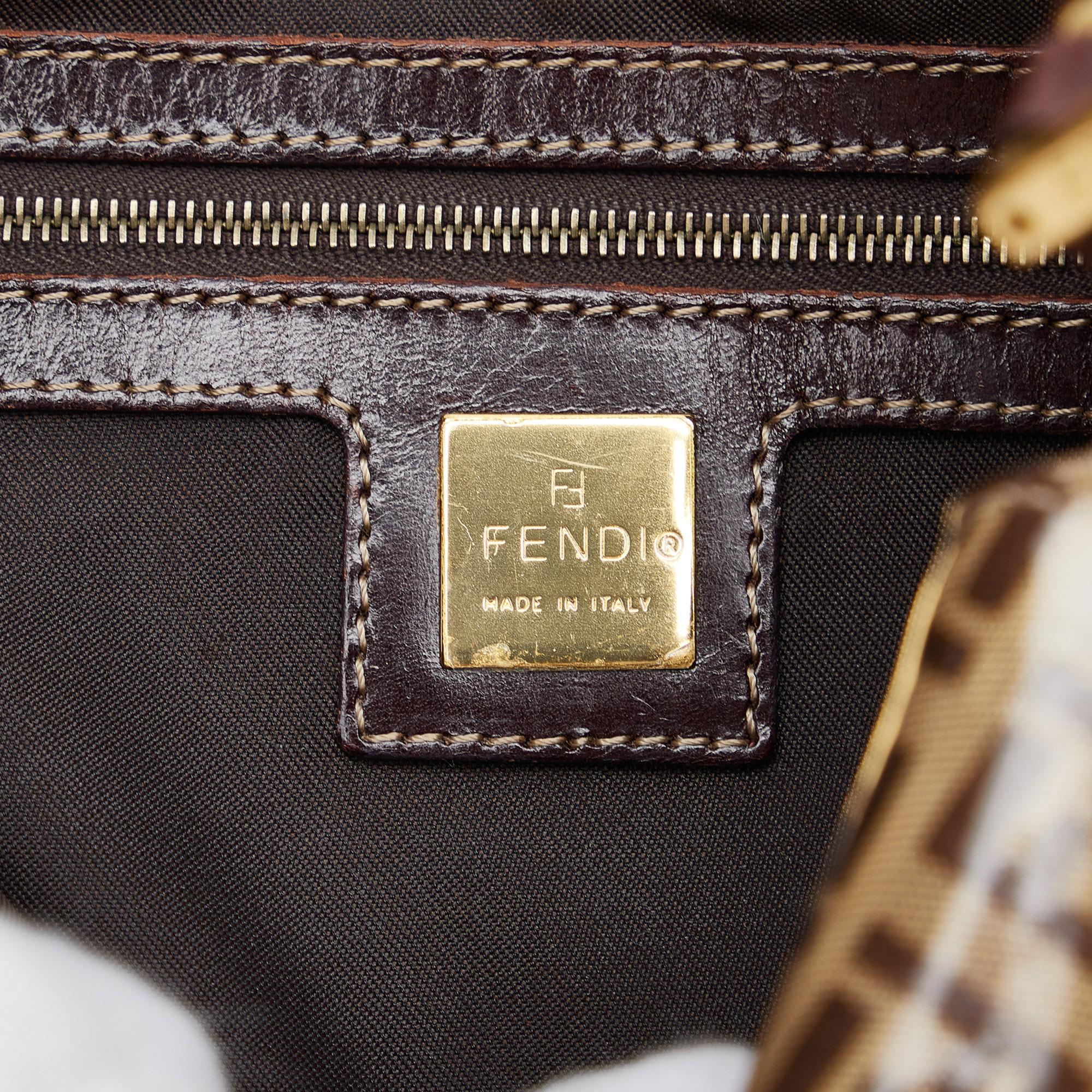 Fendi Crystal Zucchino Flap Baguette (SHG-MKFmEx)