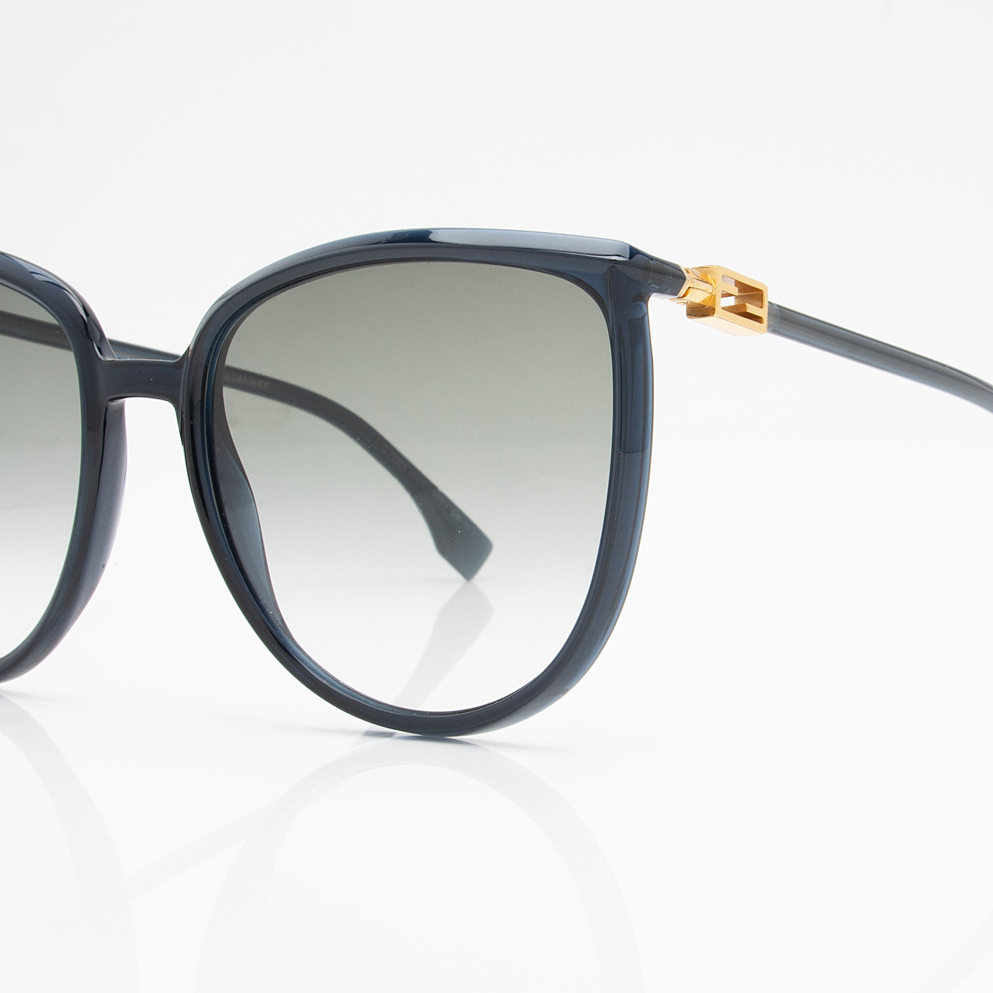 Fendi FF Round Sunglasses