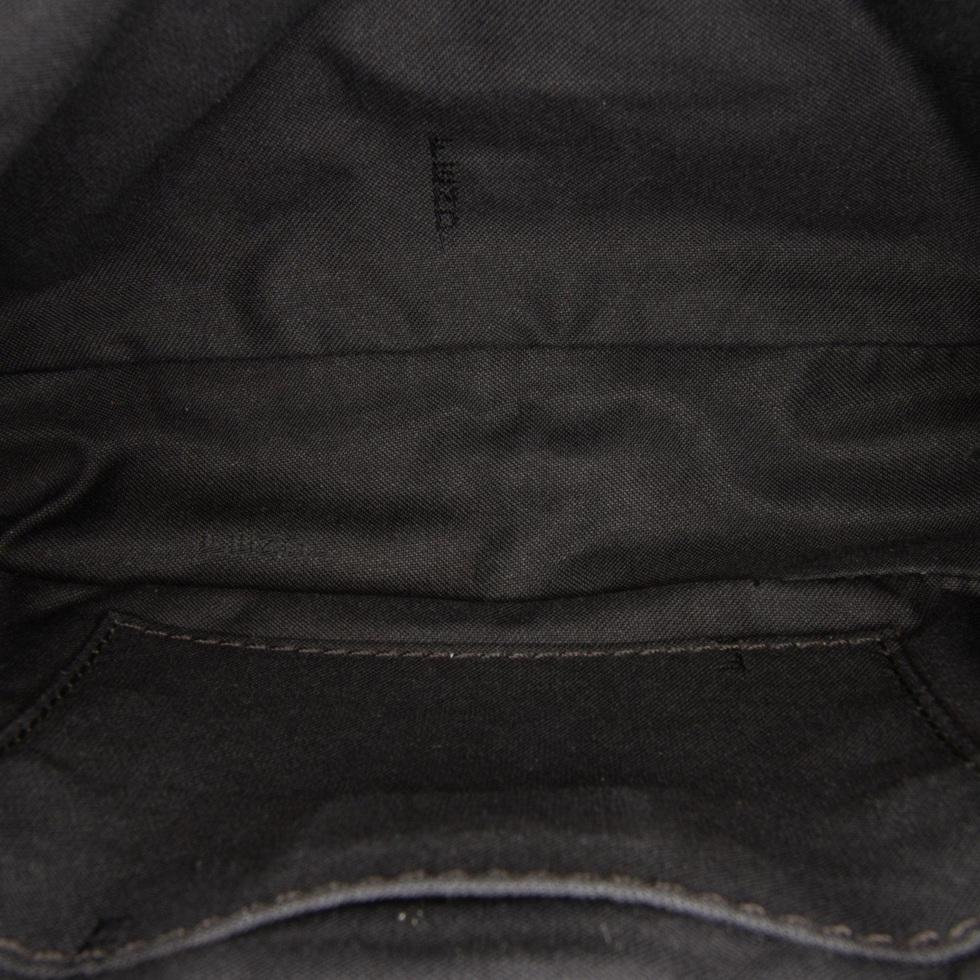 Fendi Joshua Vides Convertible Baguette (SHG-G5M5hS)