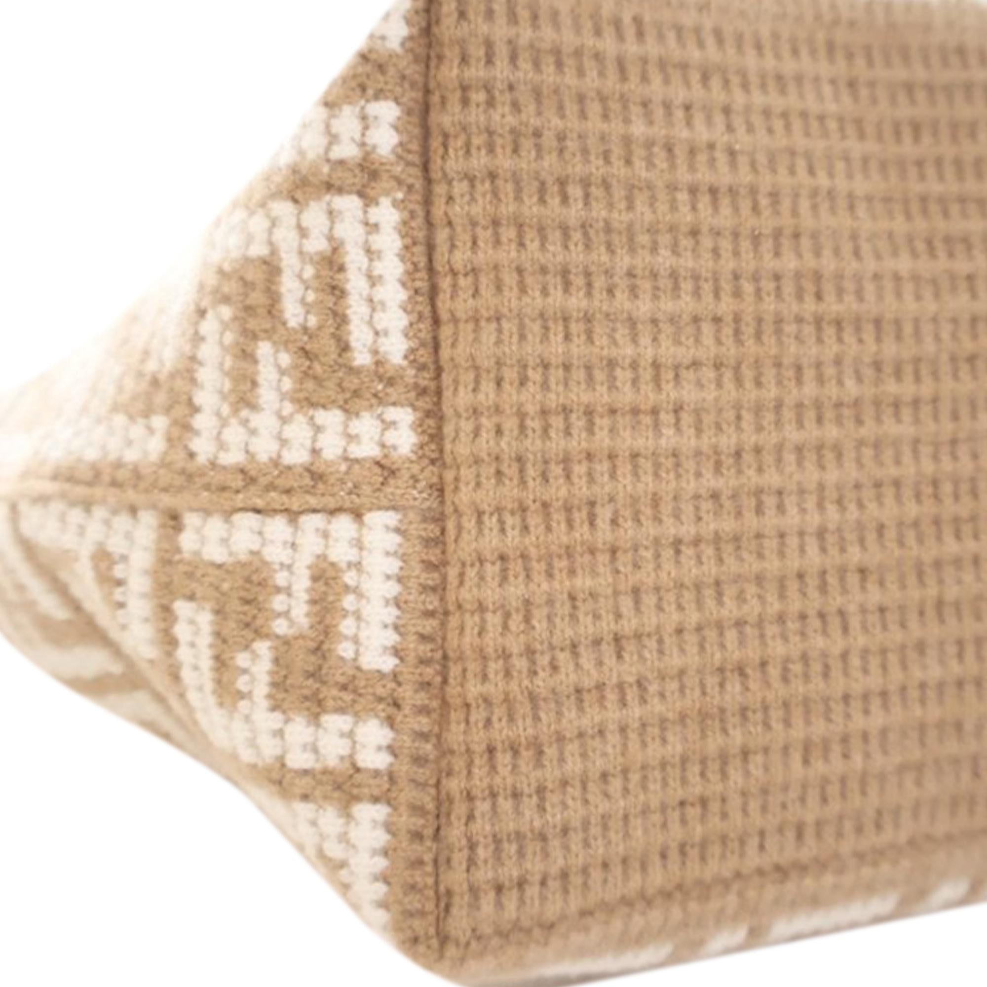 Fendi Large Zucca Cashmere Shopper Tote (SHG-eInhrd)