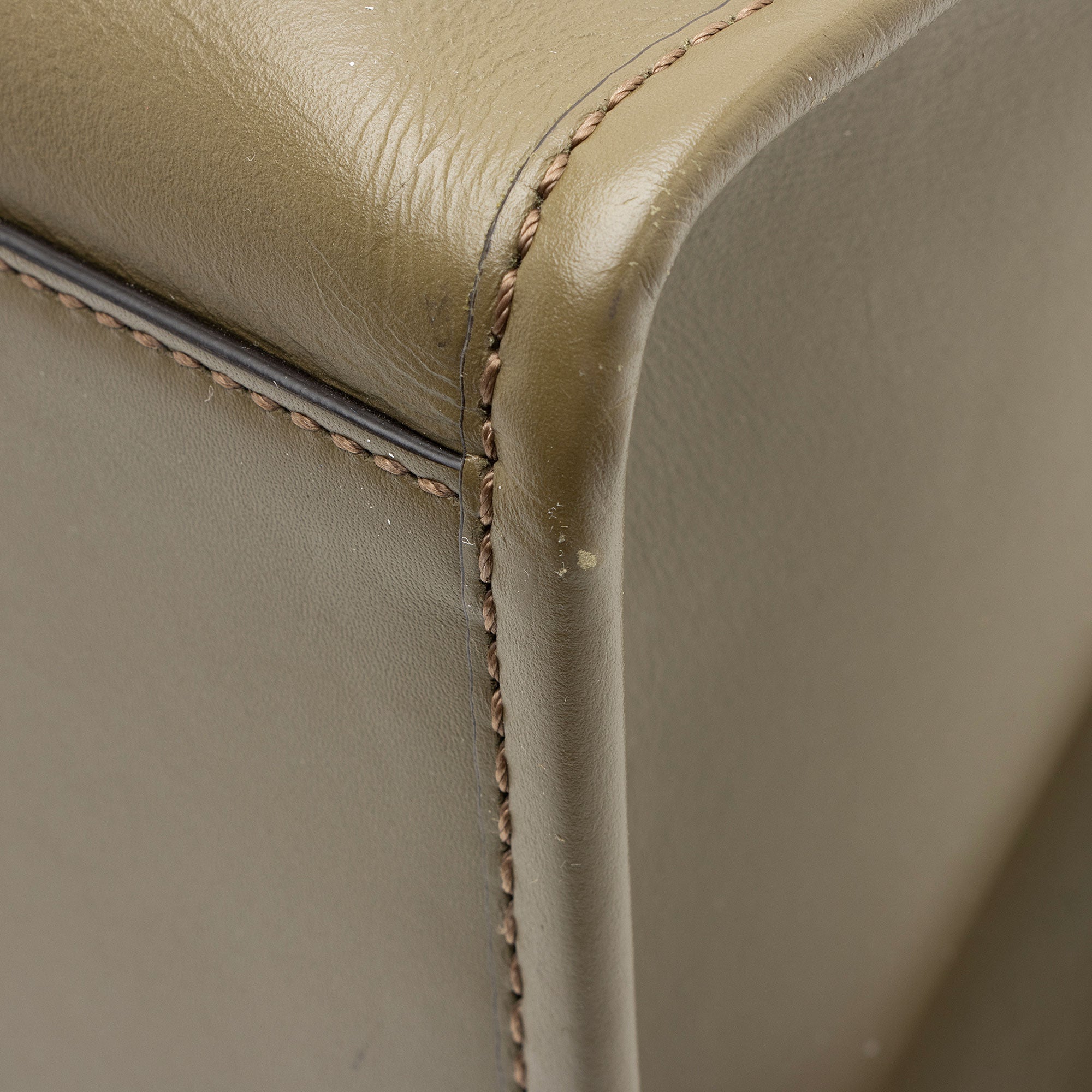 Fendi Leather Sunshine Medium Shopper Tote