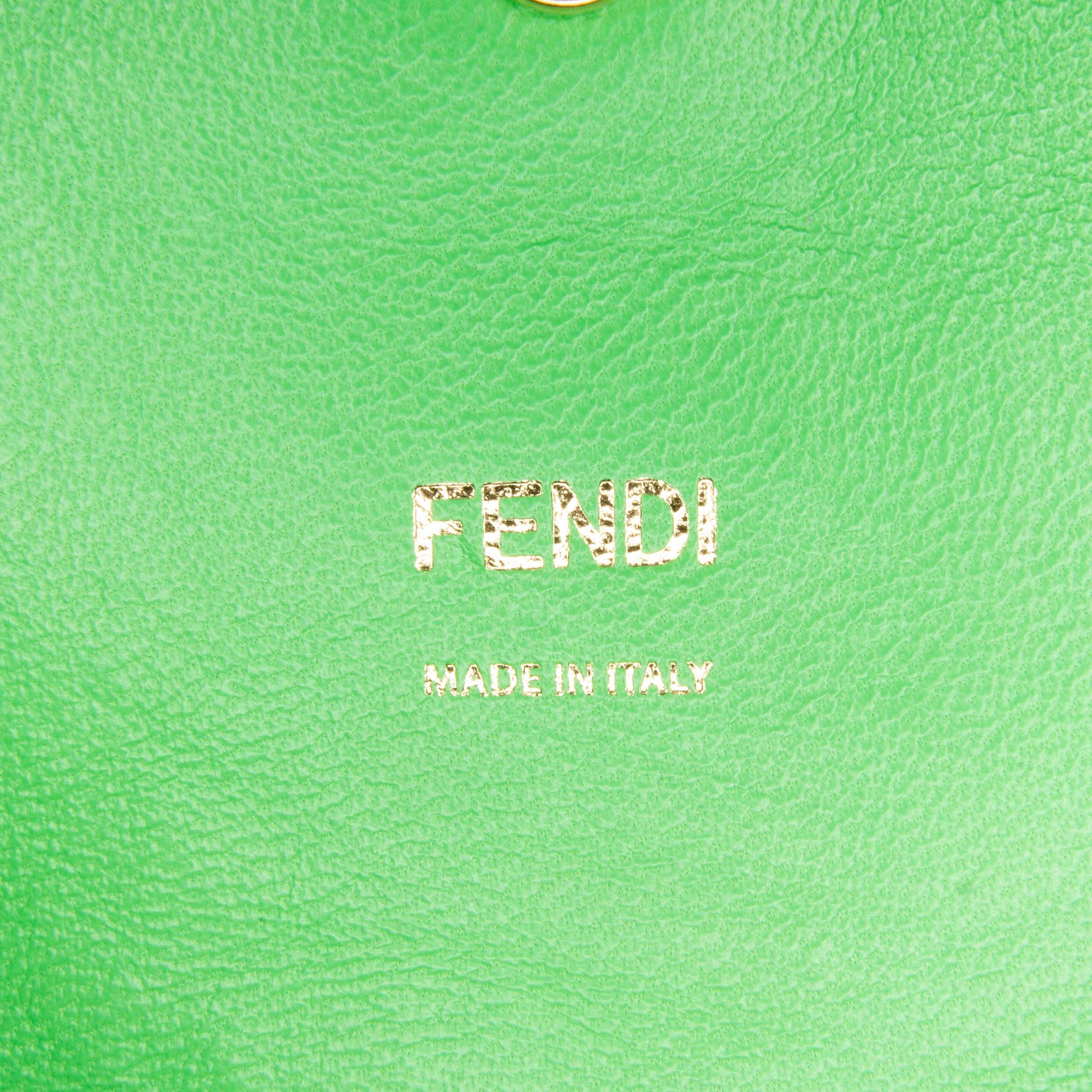 Fendi Medium Woven Leather Baguette Bag (SHG-TagzzS)