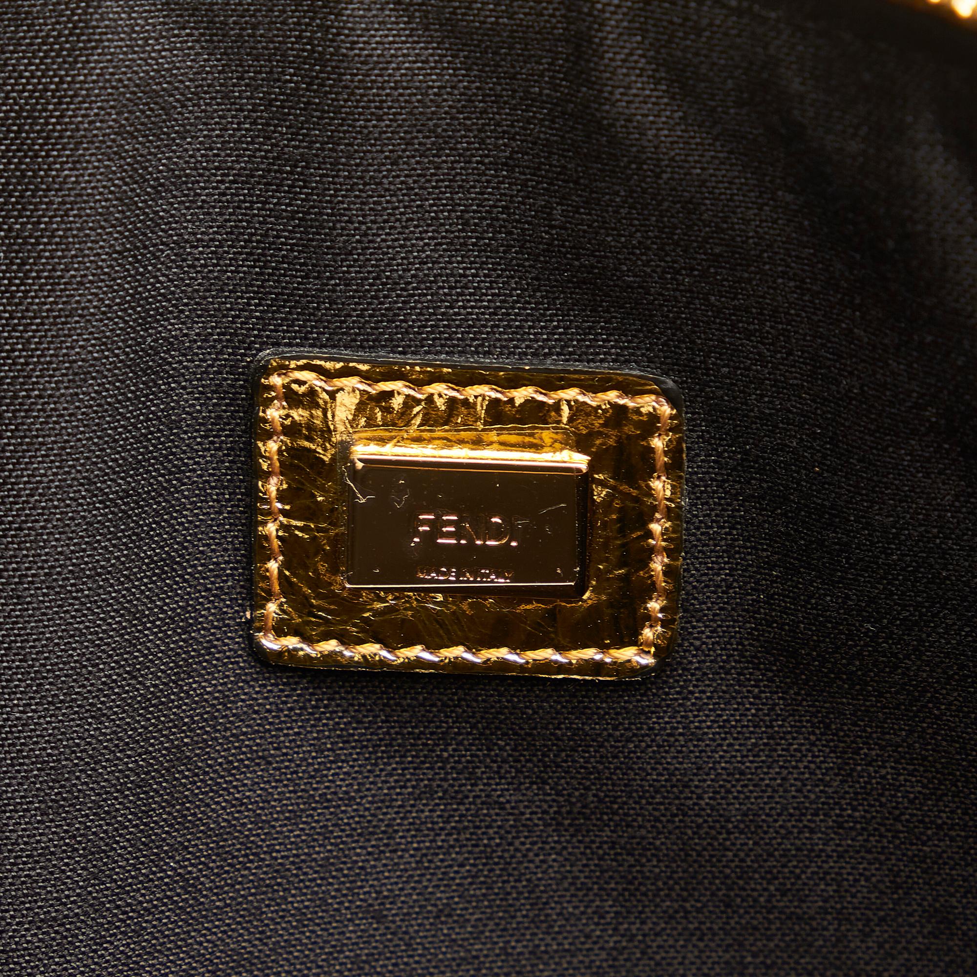 Fendi Metallic FF Tassel Clutch Bag (SHG-TuKBOV)