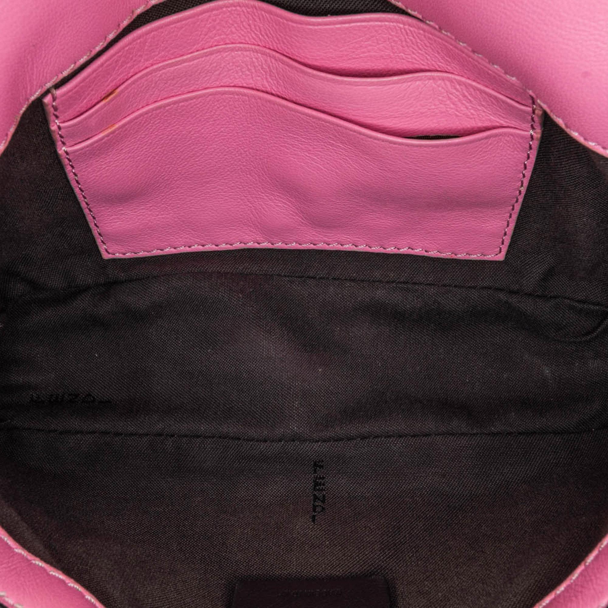 Fendi Mini Zucca Embossed Baguette Satchel (SHG-FbjqkA)