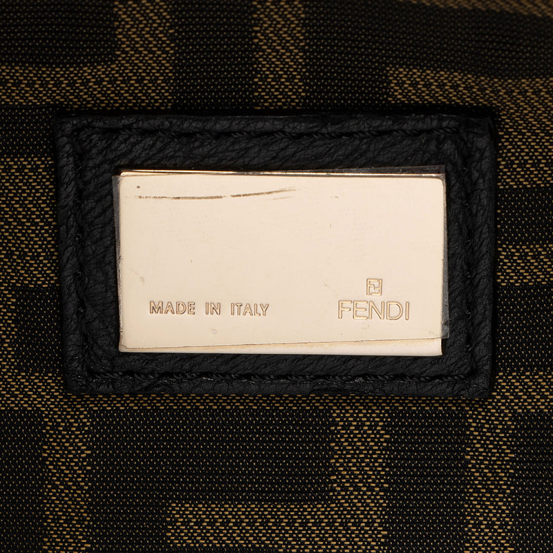 Fendi Patent Leather Spy Satchel (SHF-PigQG6)