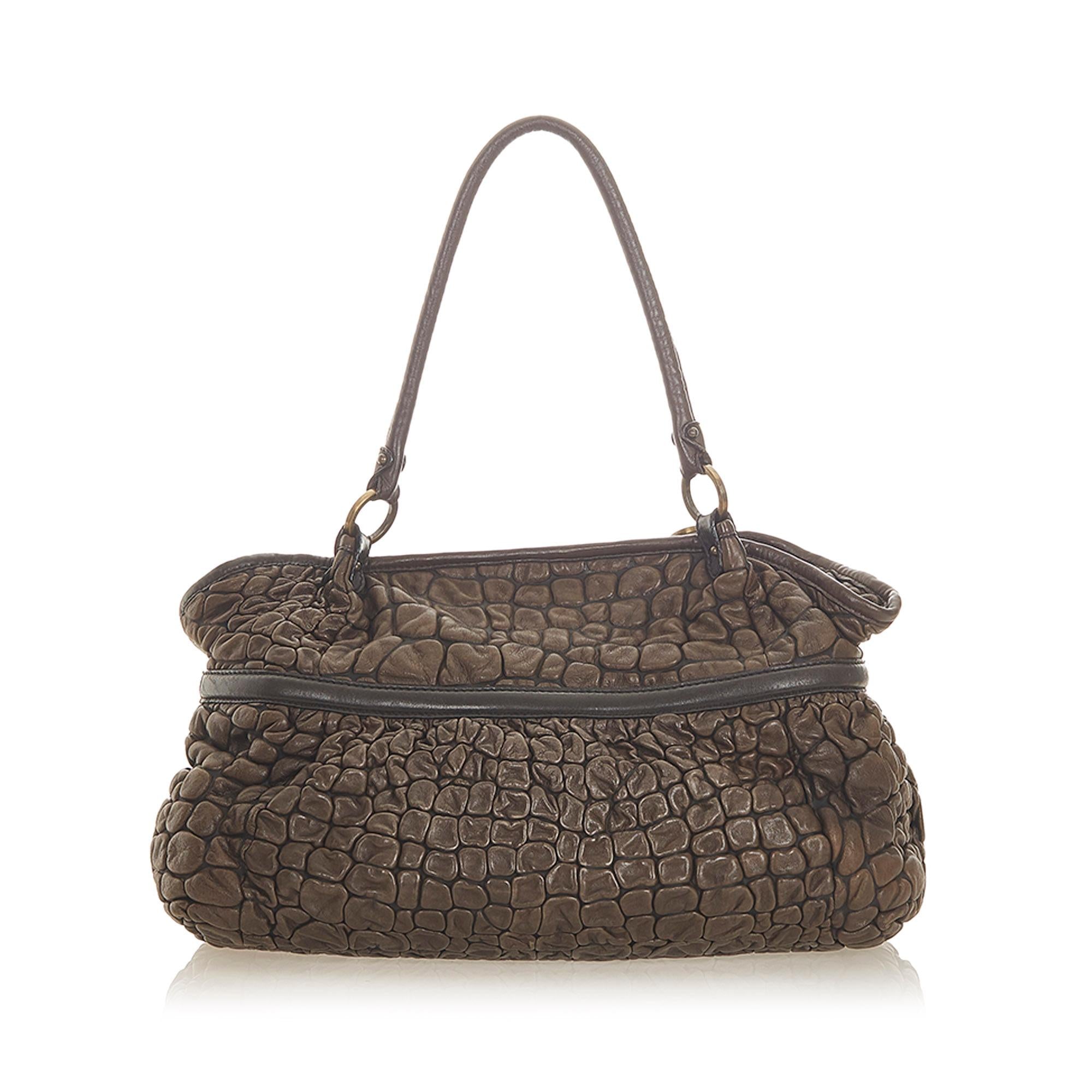 Fendi Puckered Bubble Leather Chef Shoulder Bag (SHG-32371)