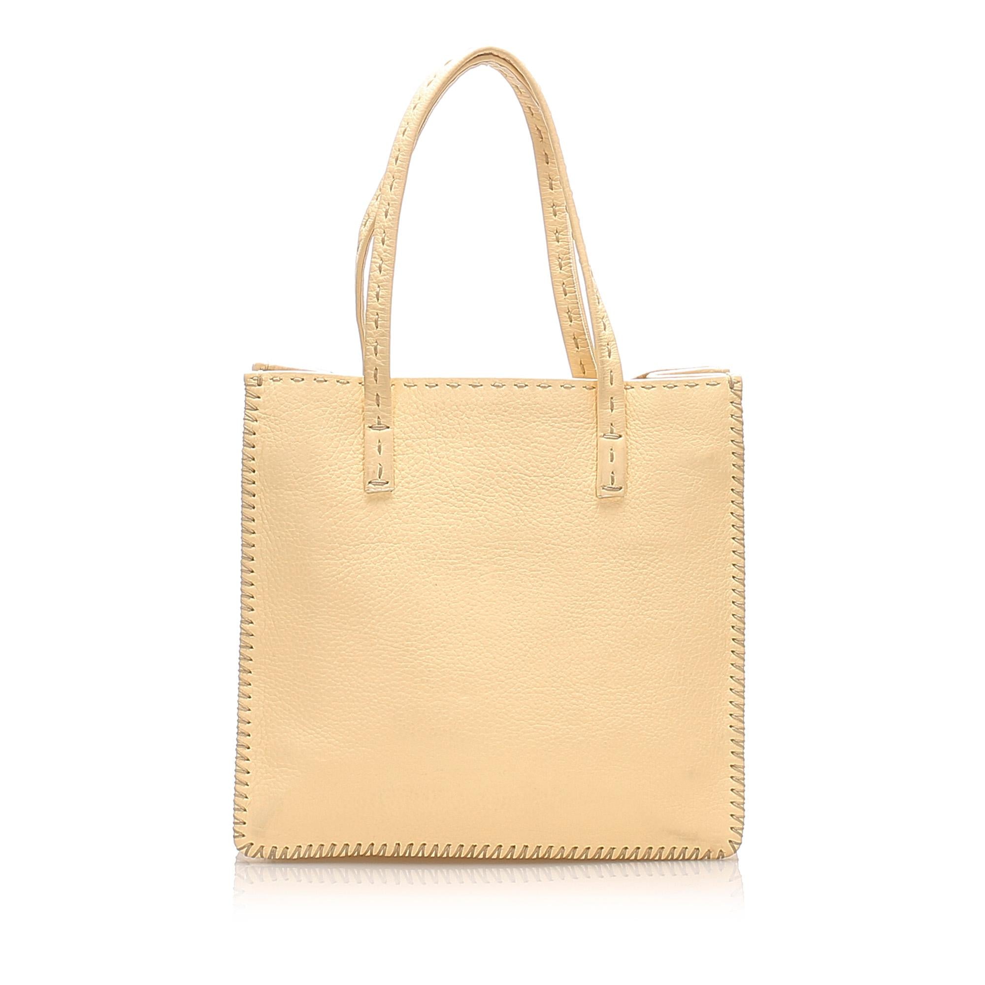 Fendi Selleria Leather Handbag (SHG-15496)