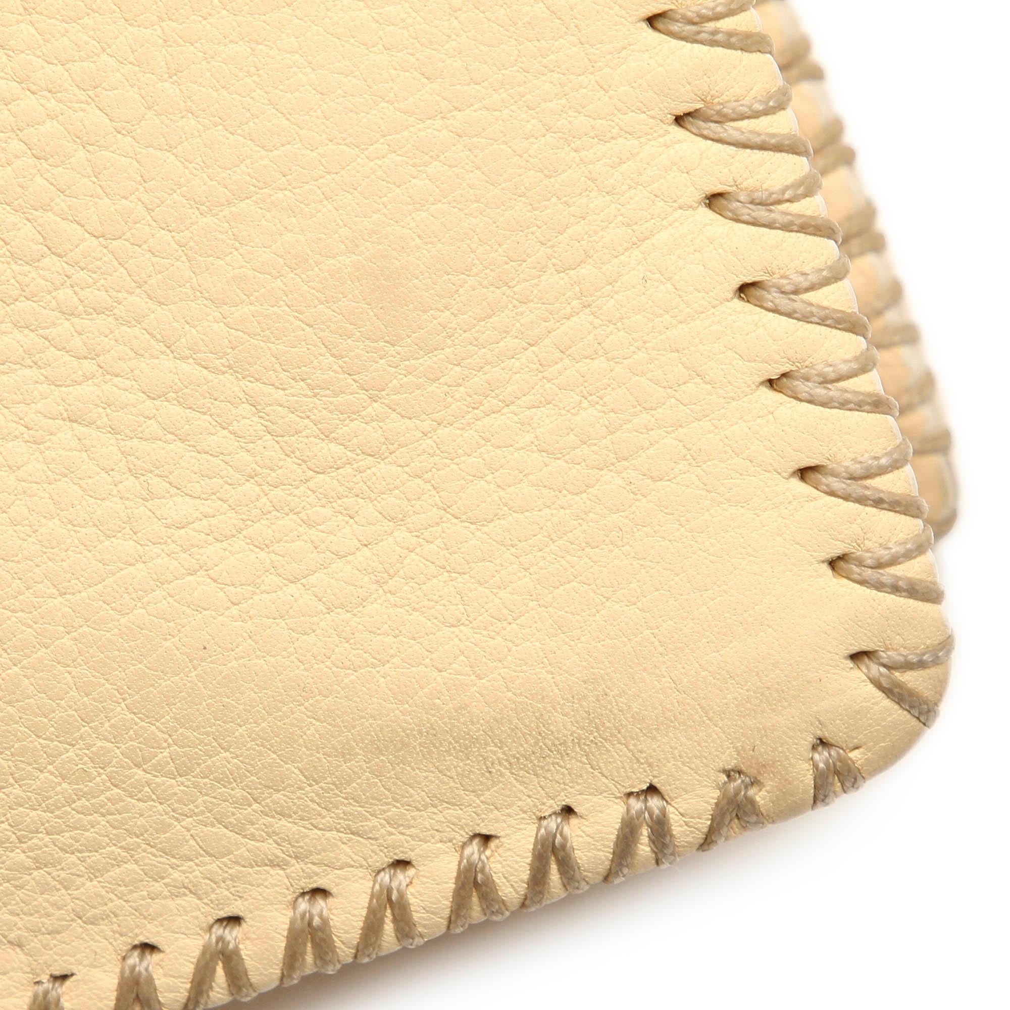 Fendi Selleria Leather Handbag (SHG-15496)