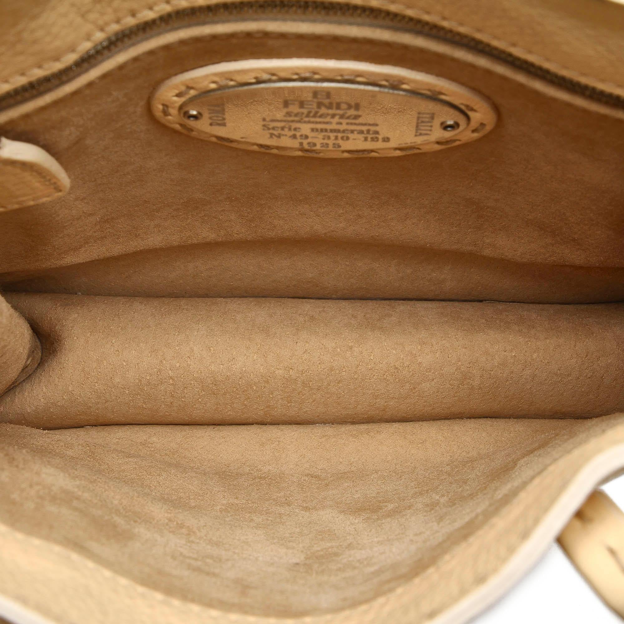 Fendi Selleria Leather Handbag (SHG-15496)