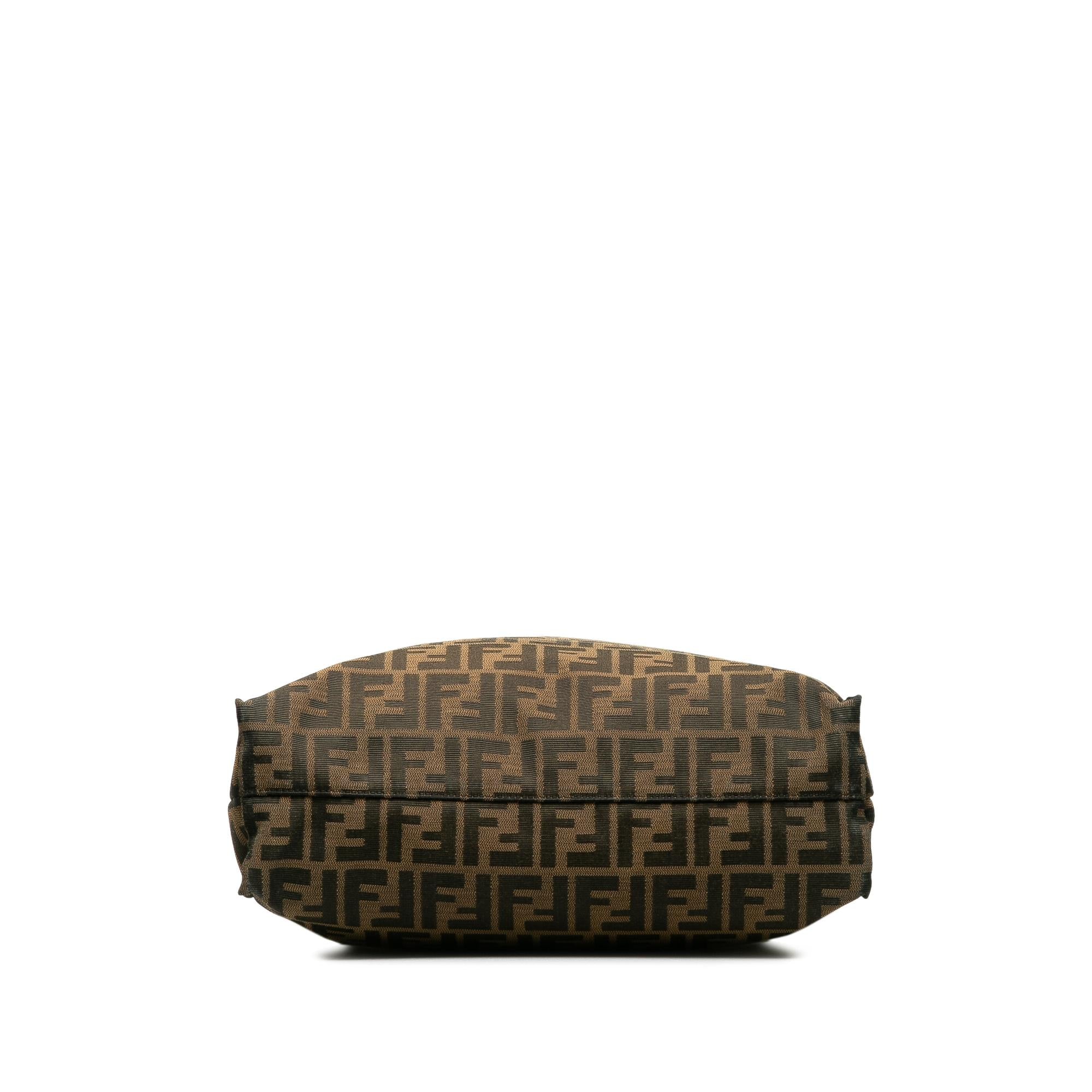 Fendi Selleria Trimmed Zucca Vertical Tote (SHG-AXod86)