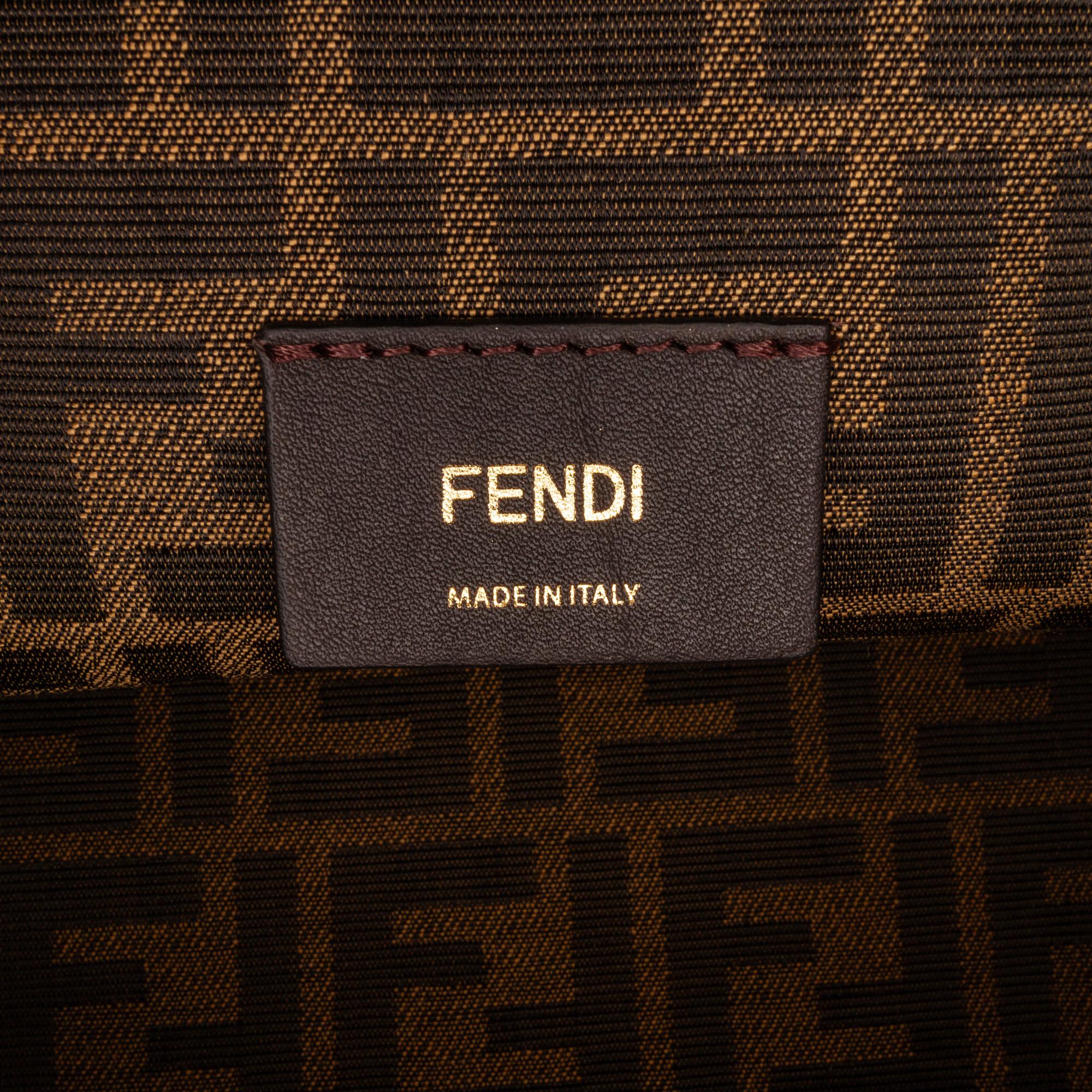 Fendi Small Fendi First (SHG-i7q1MY)