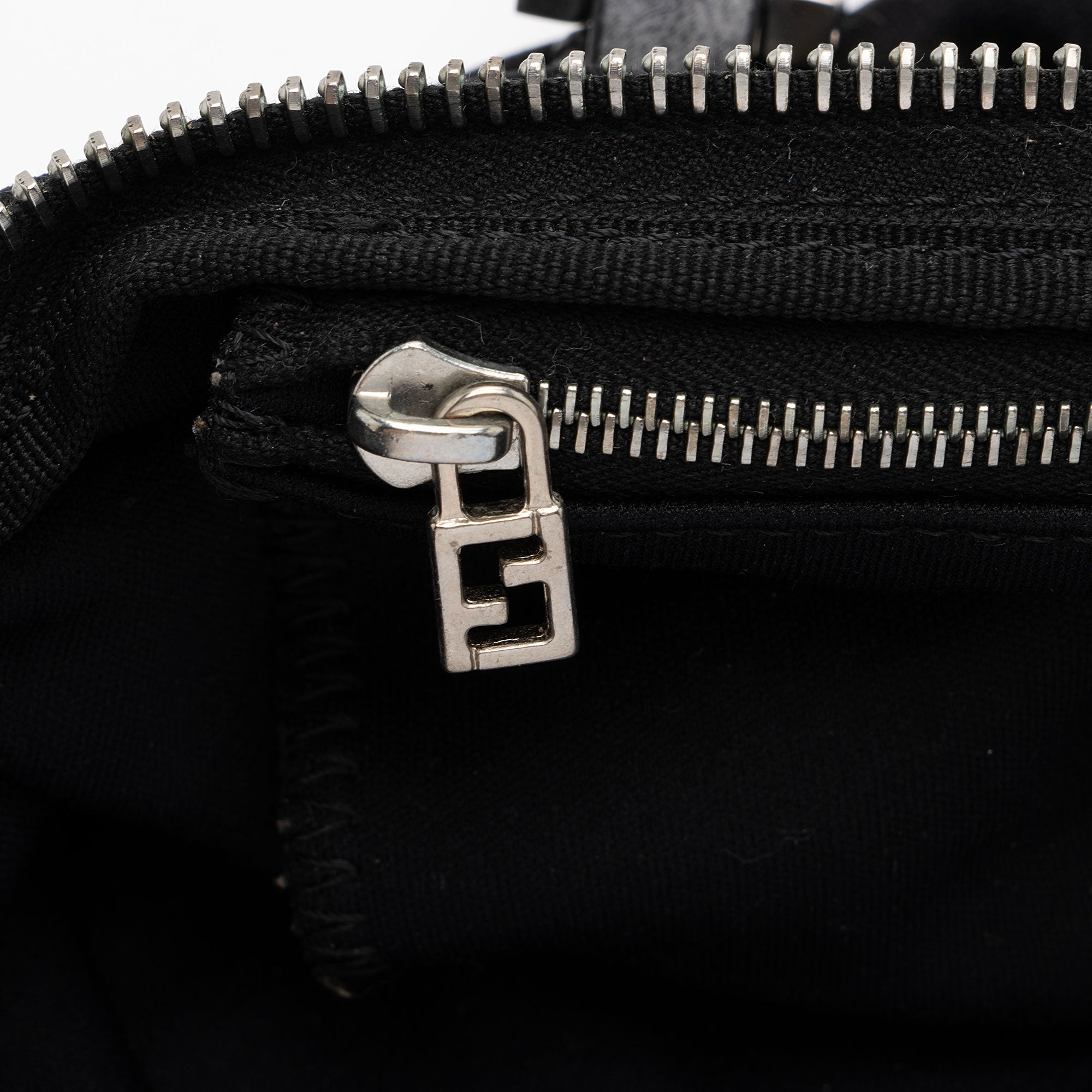 Fendi Vintage Neoprene Mini Roll Tote (SHF-hOncyE)