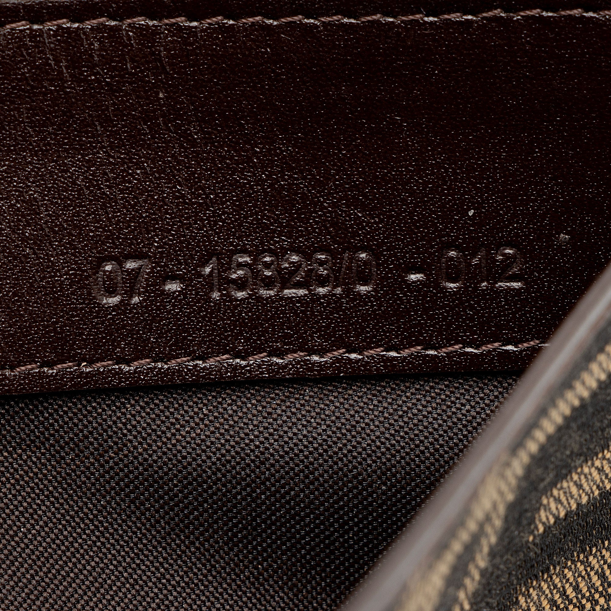 Fendi Vintage Zucca Long Wallet (SHF-4wpuJV)