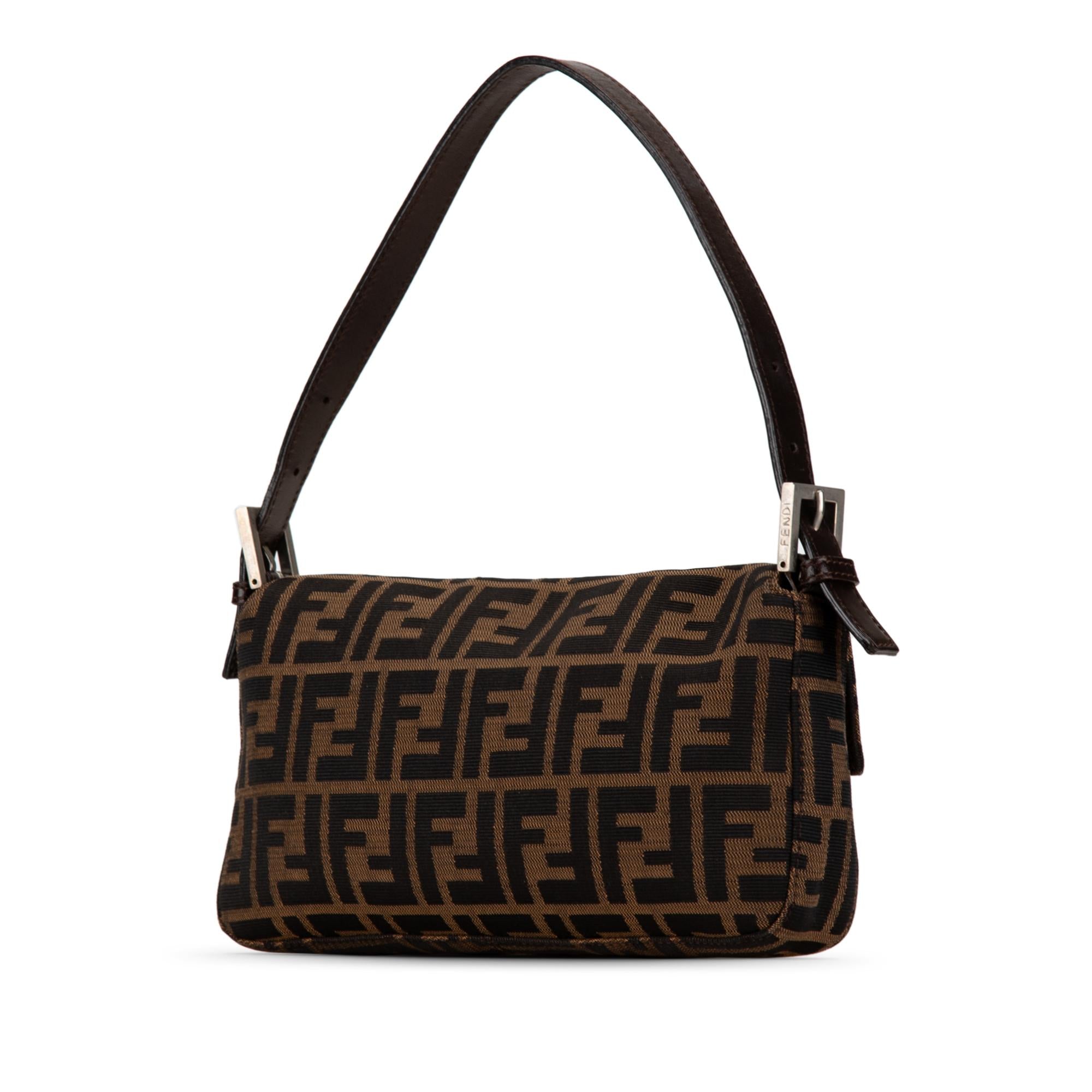 Fendi Zucca Canvas Baguette (SHG-L0Ezkn)