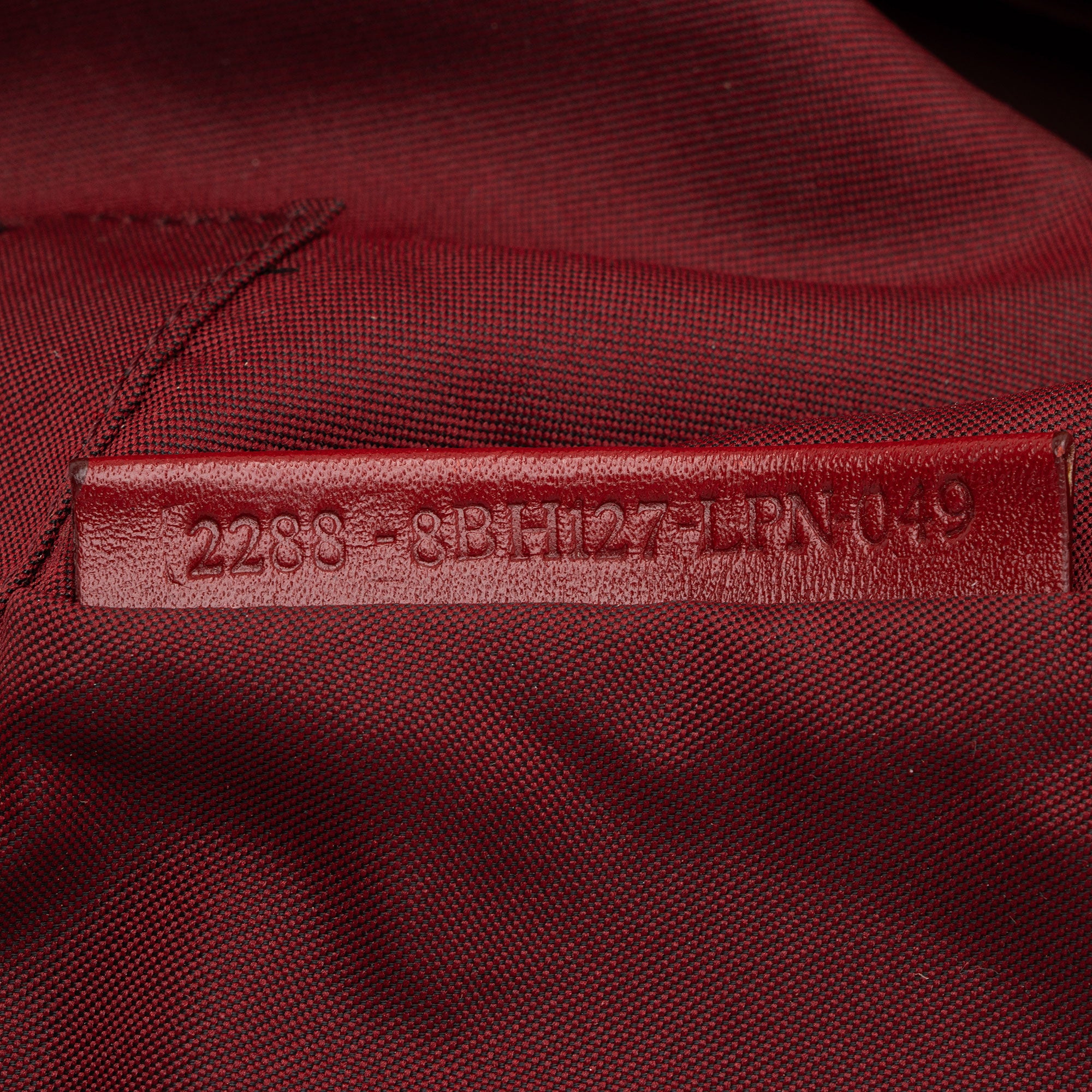 Fendi Zucchino Roll Tote (SHF-oTfht9)