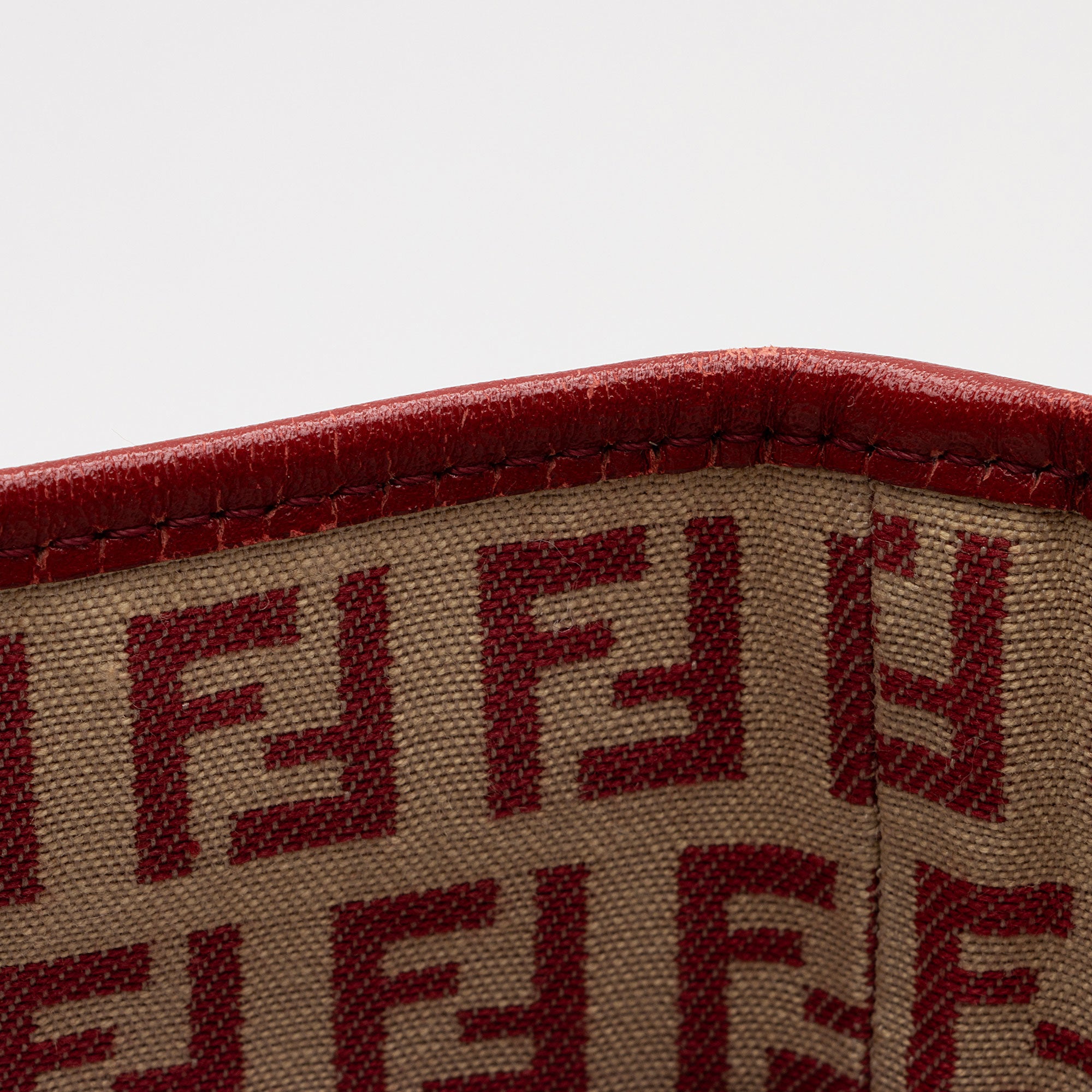 Fendi Zucchino Roll Tote (SHF-oTfht9)