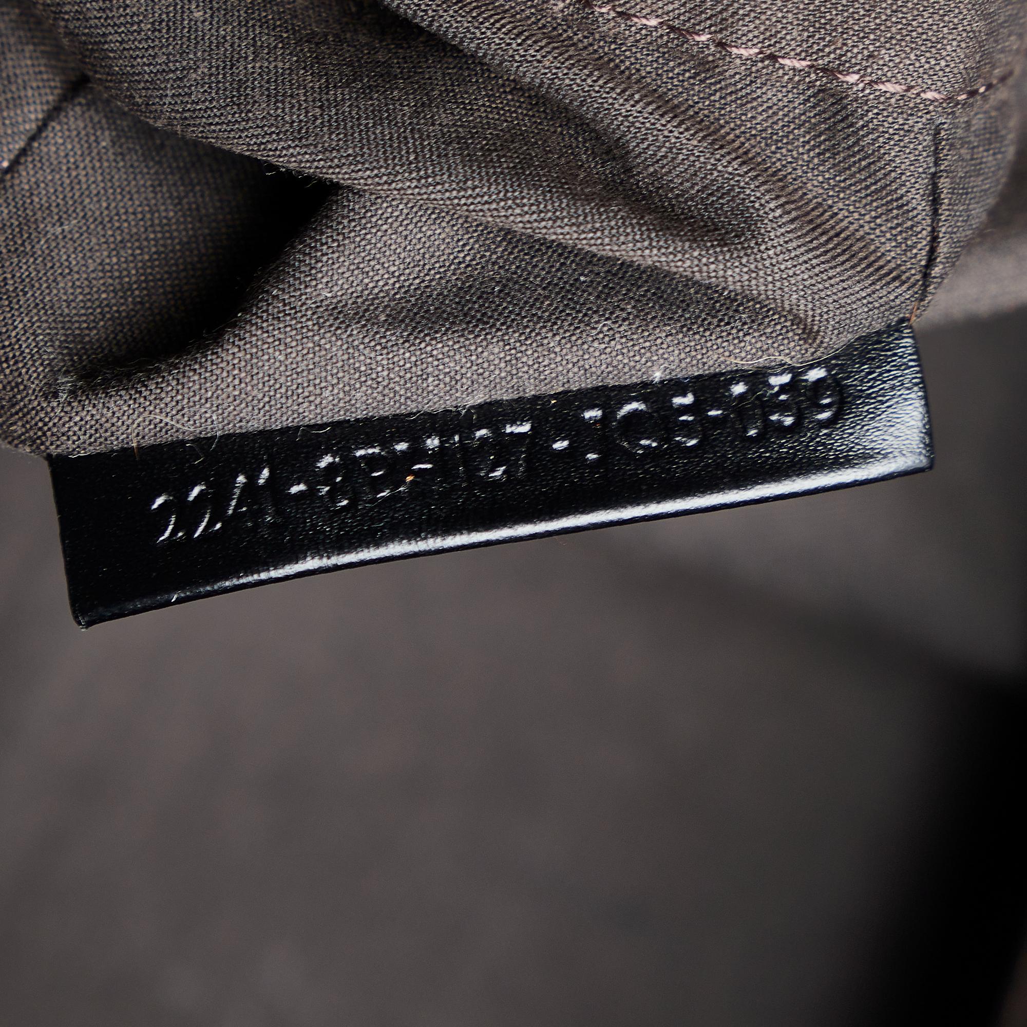 Fendi Zucchino Tote Bag (SHG-va4gIL)