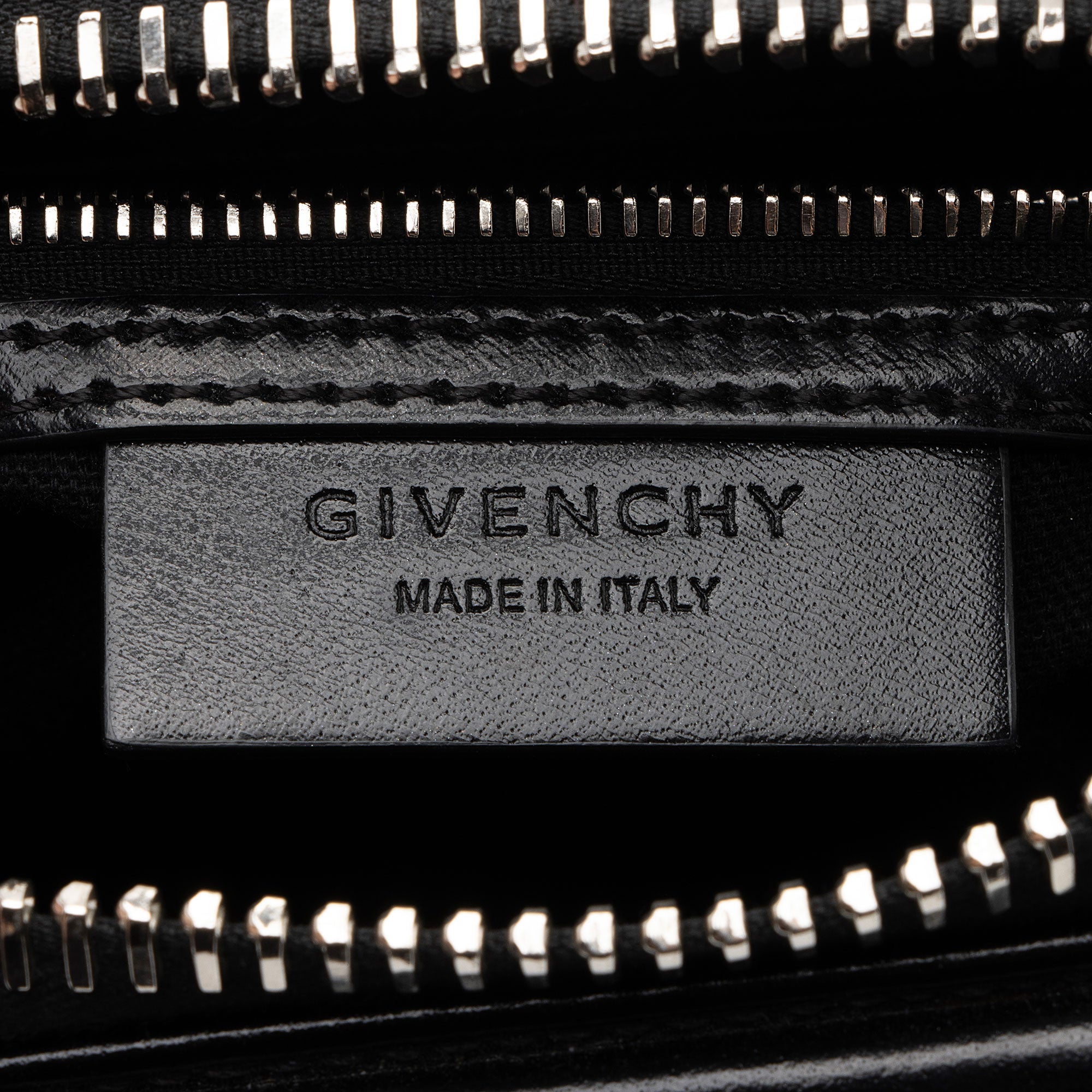 Givenchy Calfskin Antigona Mini Satchel (SHF-m92V5S)