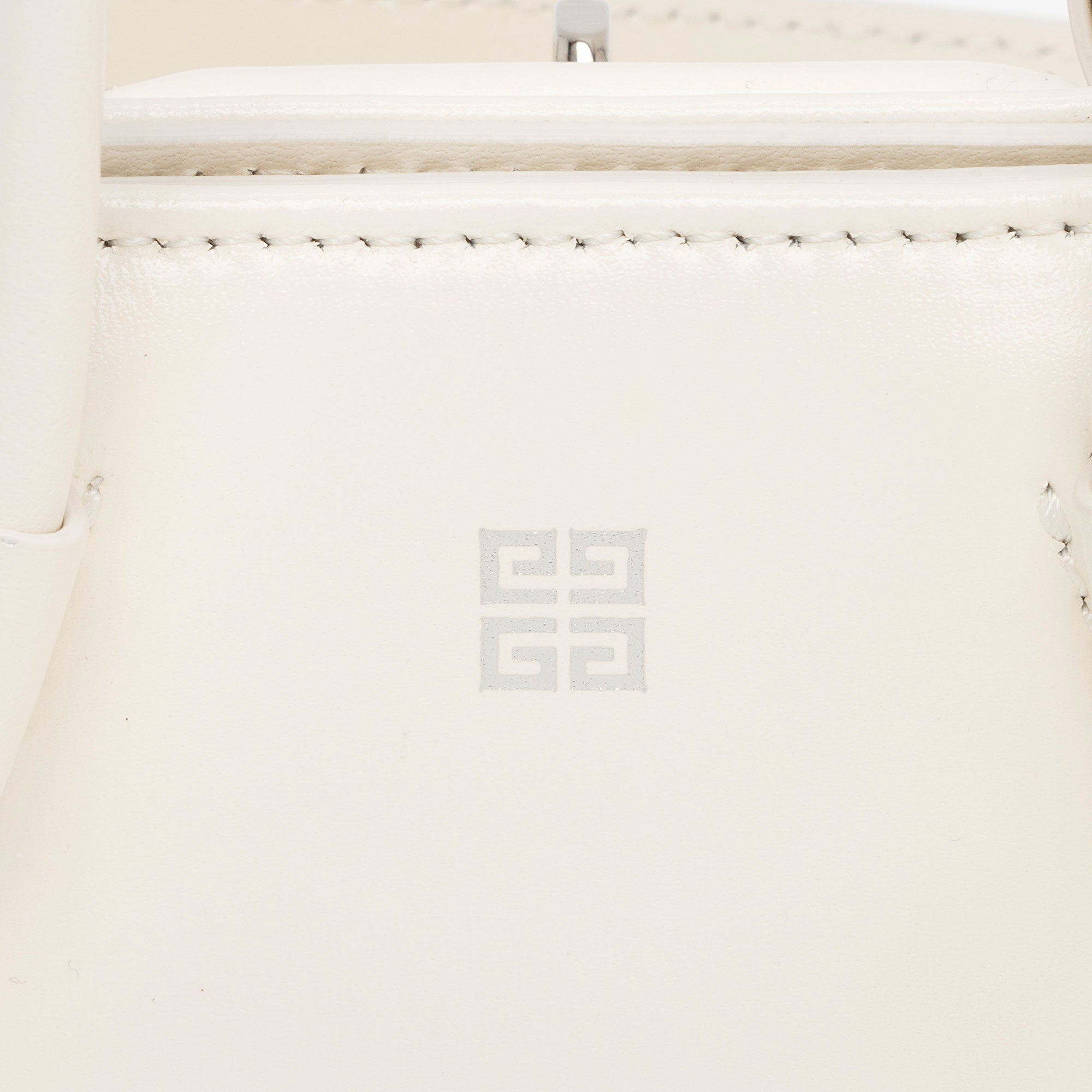 Givenchy Calfskin Antigona Stretch Mini Satchel (SHF-wA4T86)