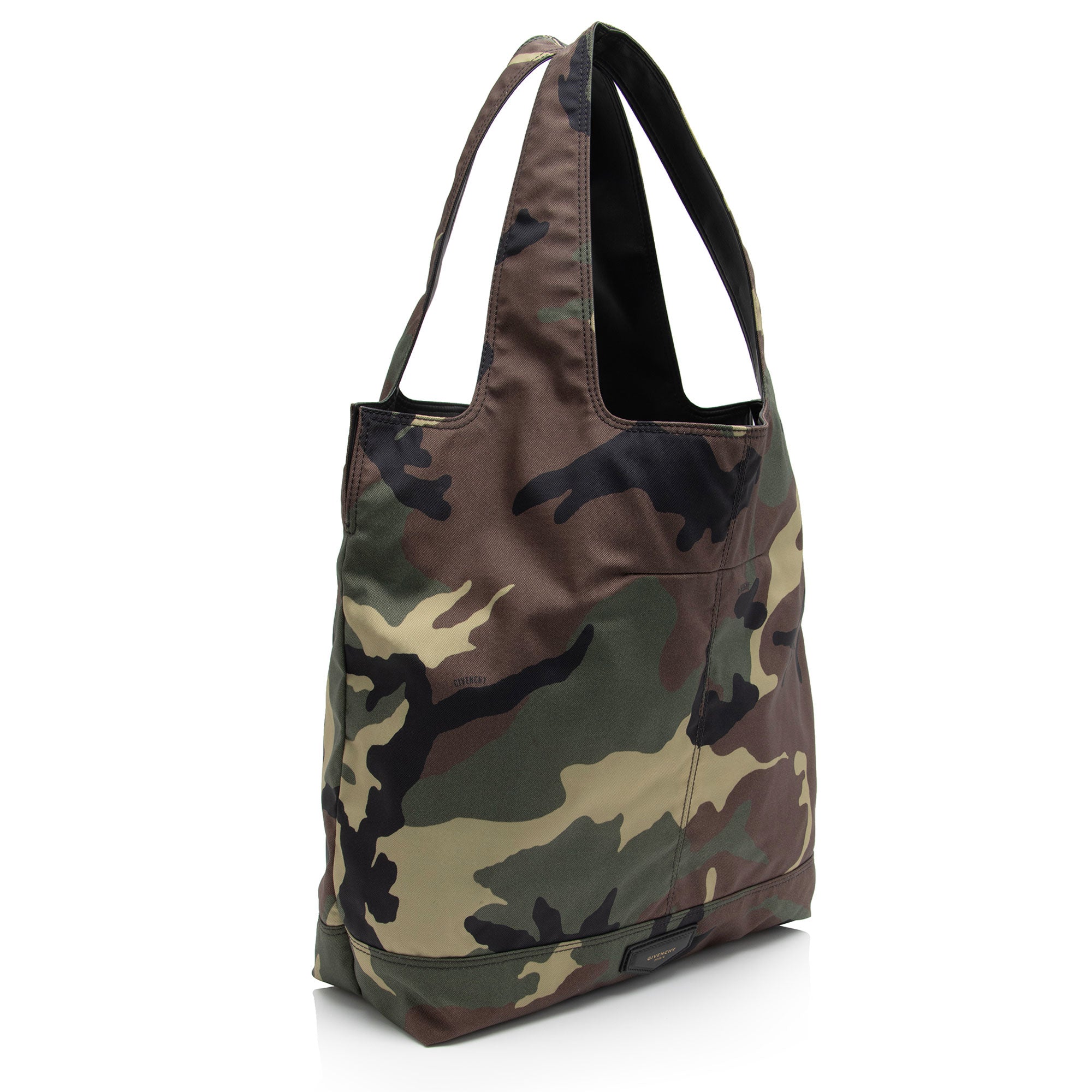 Givenchy Nylon Camo Tote (SHF-qnXYVI)