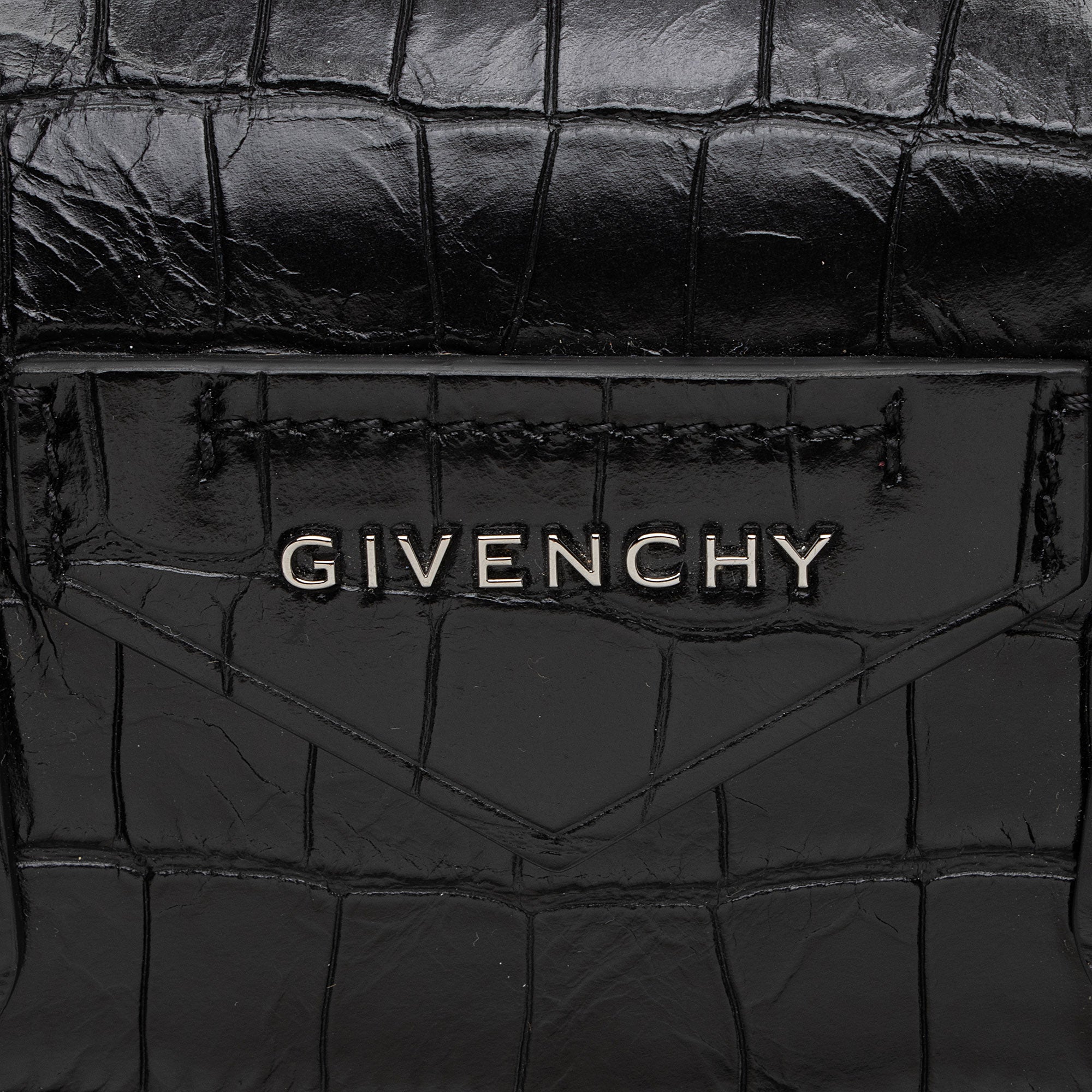 Givenchy Croc Embossed Calfskin Soft Antigona Small Satchel (SHF-u5gp2n)