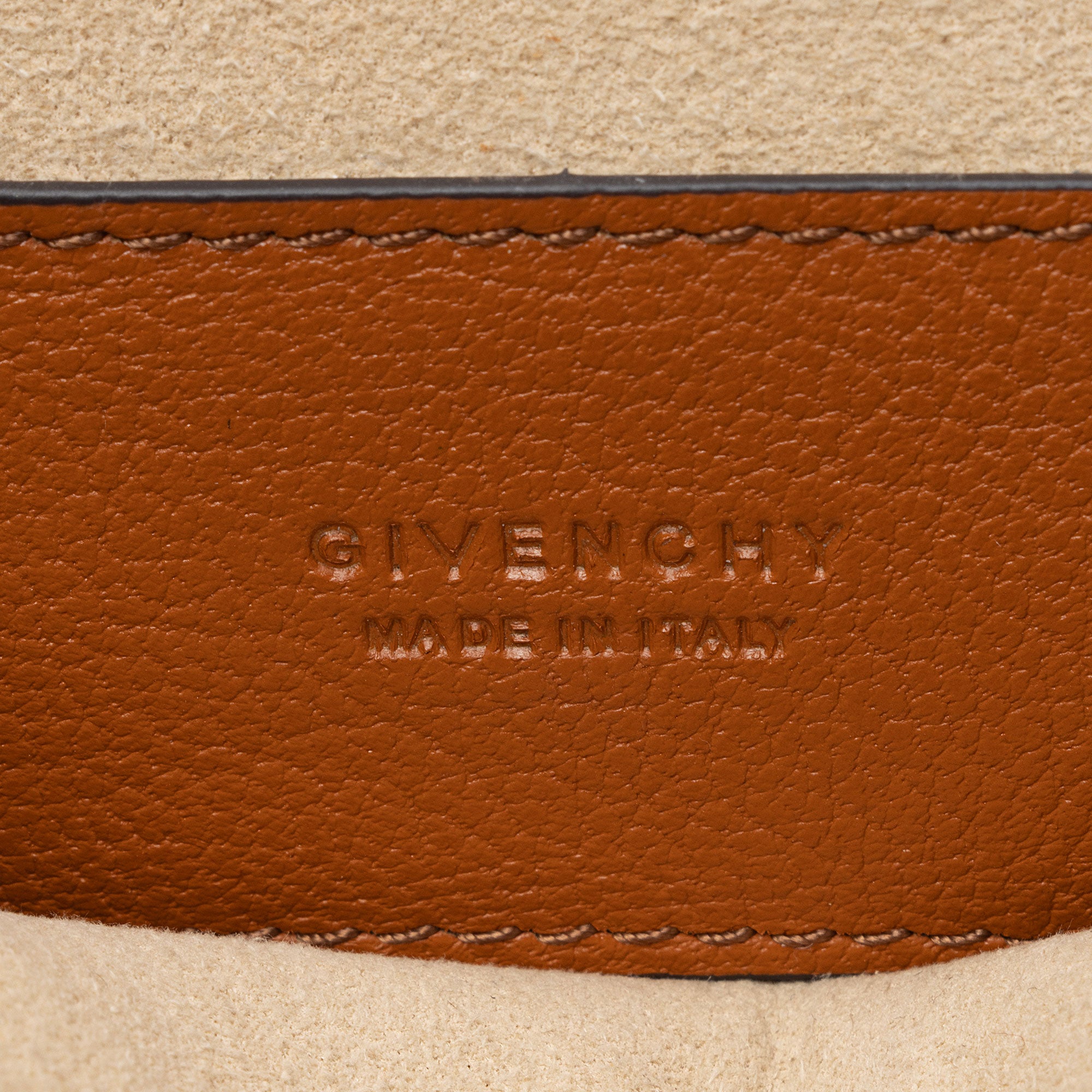Givenchy Goatskin Suede GV3 Nano Belt Bag (SHF-TNErdp)