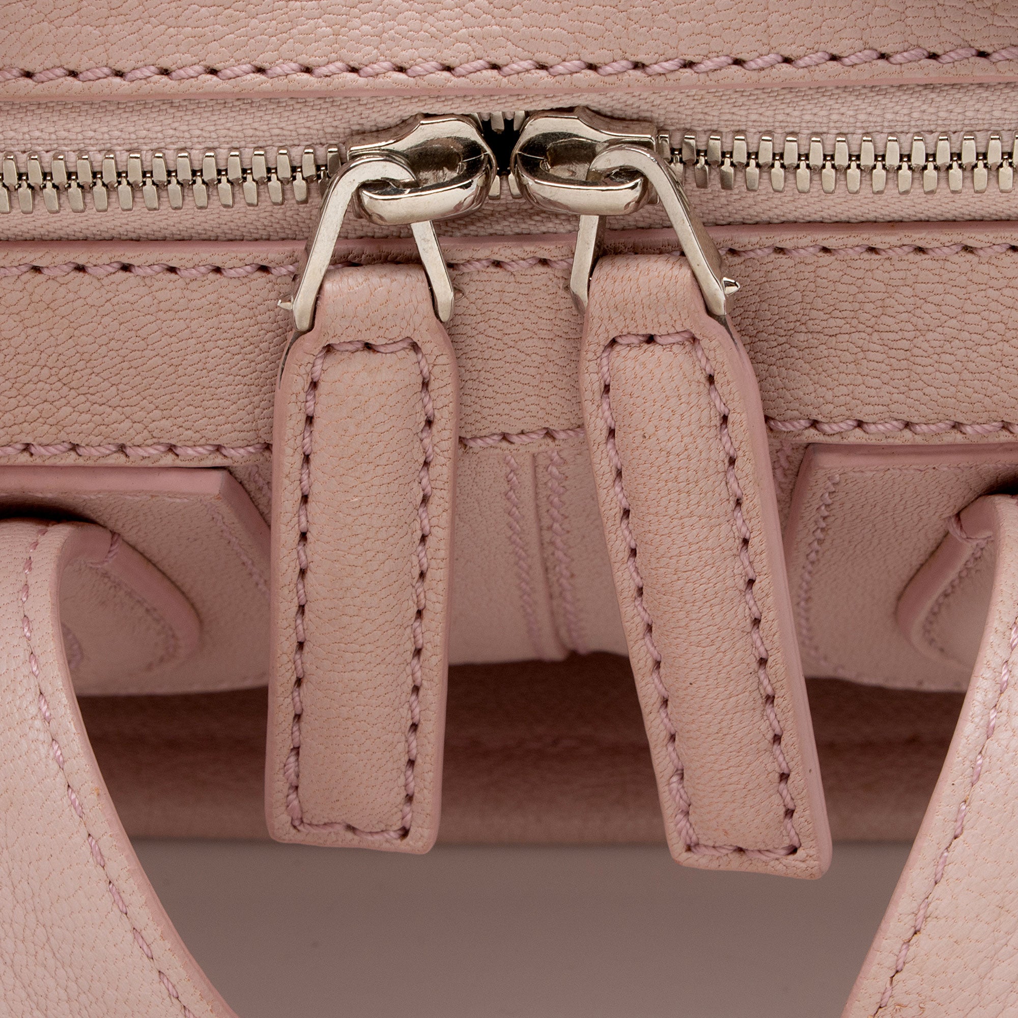 Givenchy Leather Nightingale Medium Satchel (SHF-98S6eH)