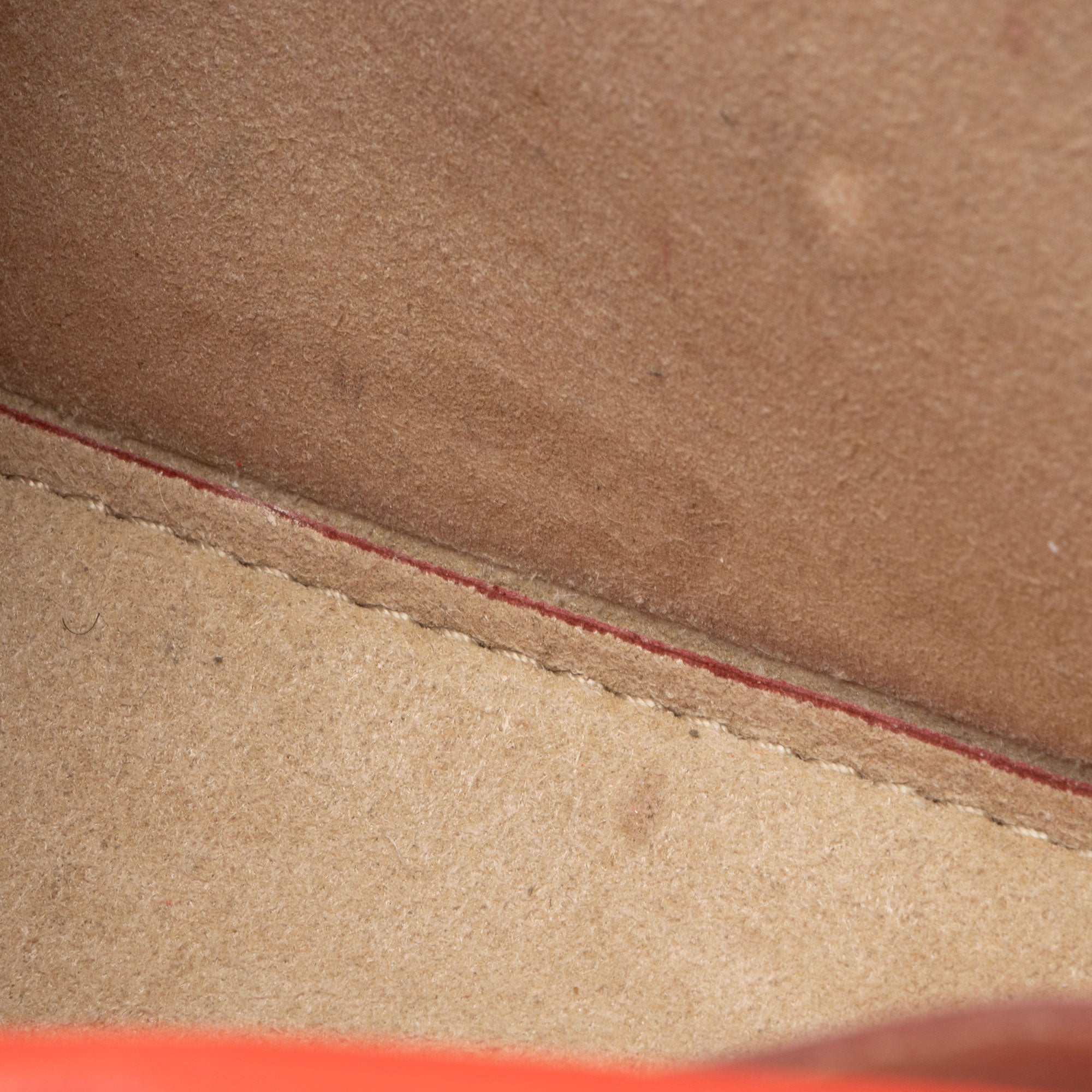 Givenchy Quilted Goatskin GV3 Pocket Mini Convertible Pouch (SHF-c5S4al)