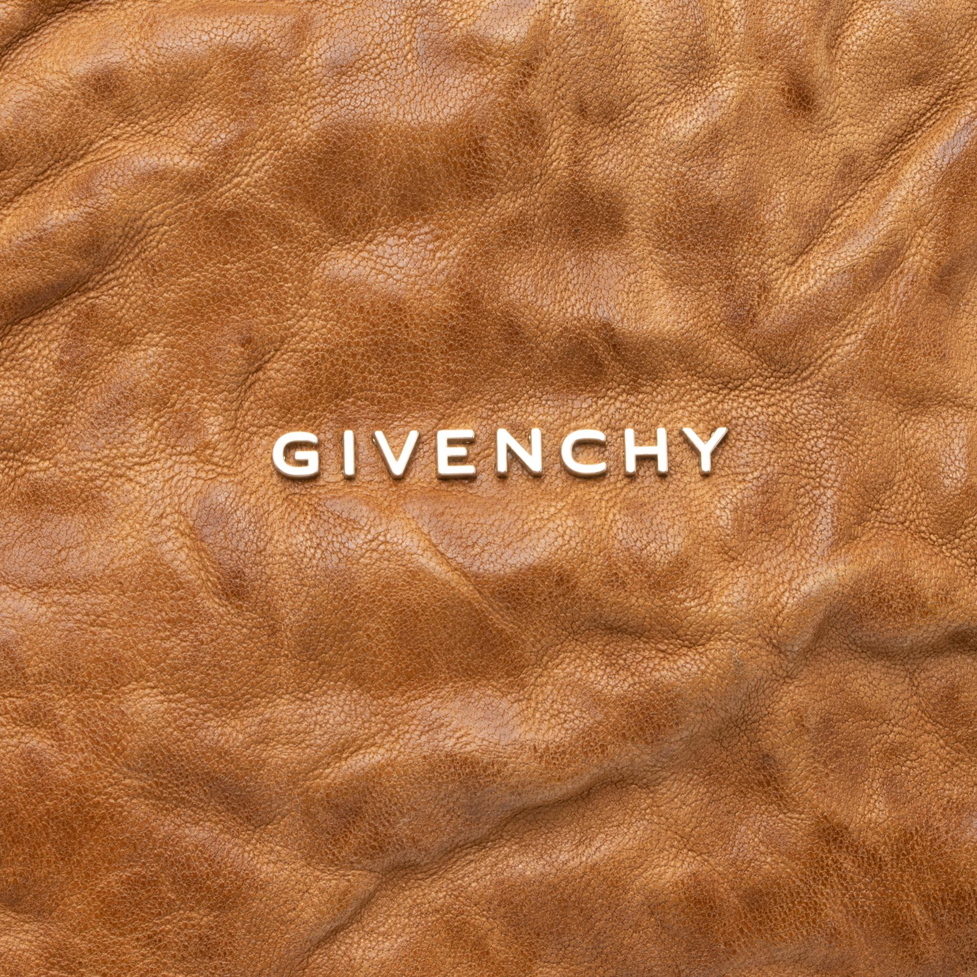 Givenchy Sheepskin Pepe Pandora Medium Shoulder Bag (SHF-Ap5Jv7)