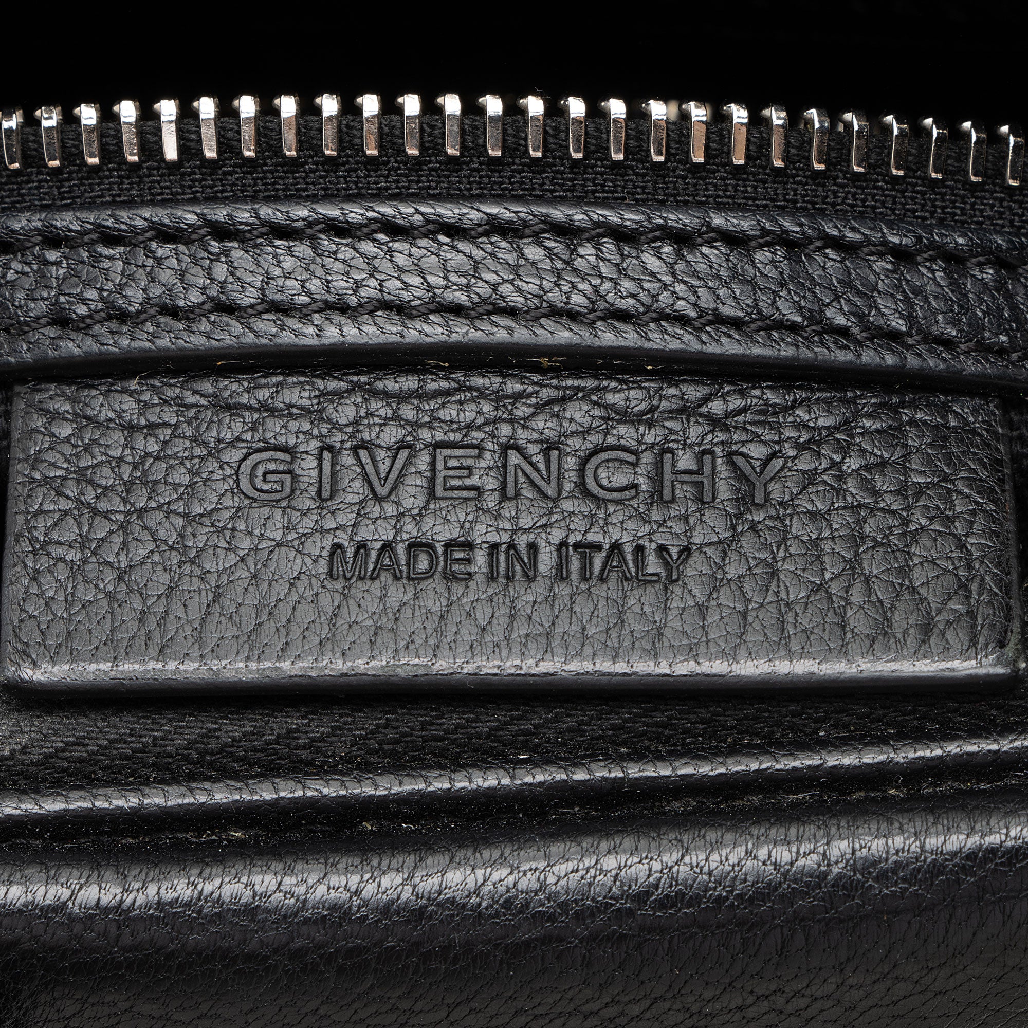 Givenchy Sugar Goatskin Antigona Mini Satchel